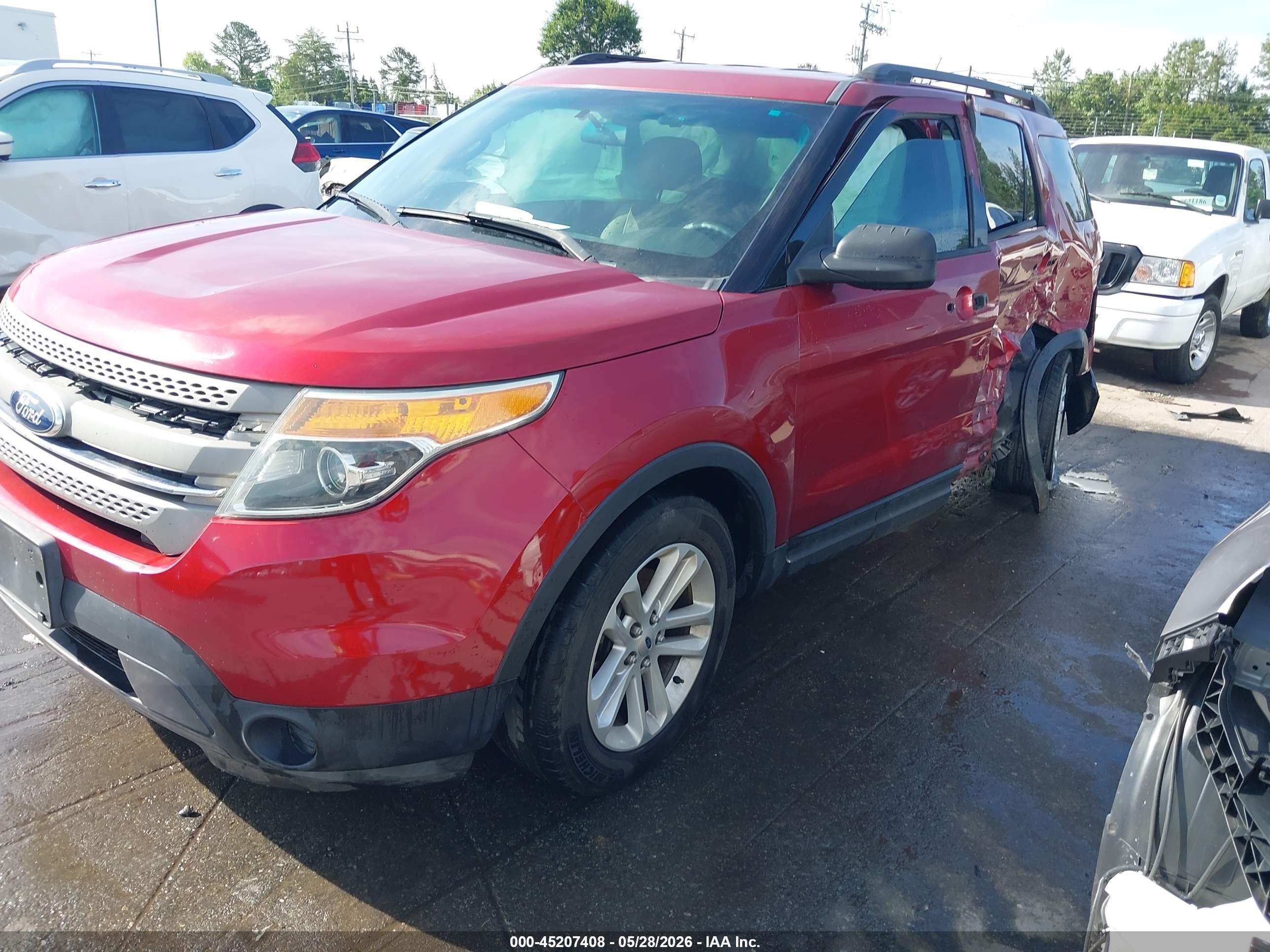 2015 Ford Explorer   Maroon vin: 1FM5K7B86FGA24598