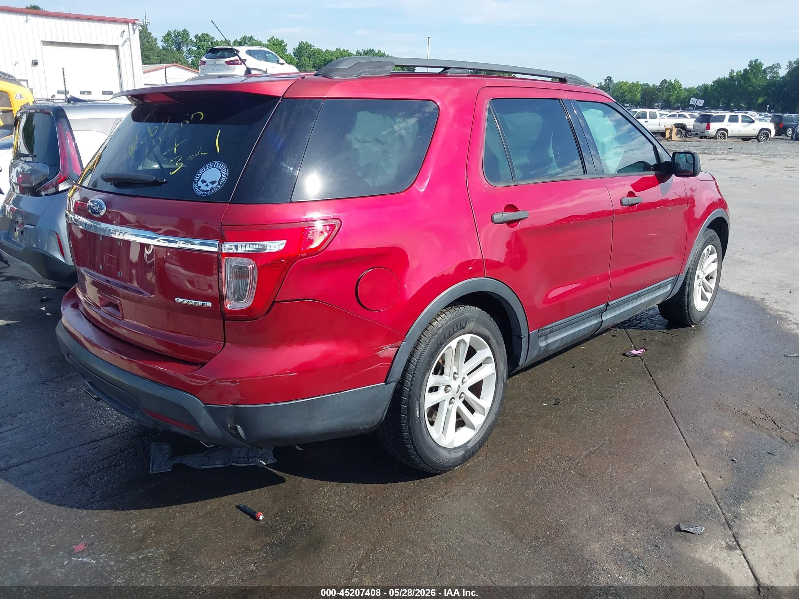 2015 Ford Explorer   Maroon vin: 1FM5K7B86FGA24598