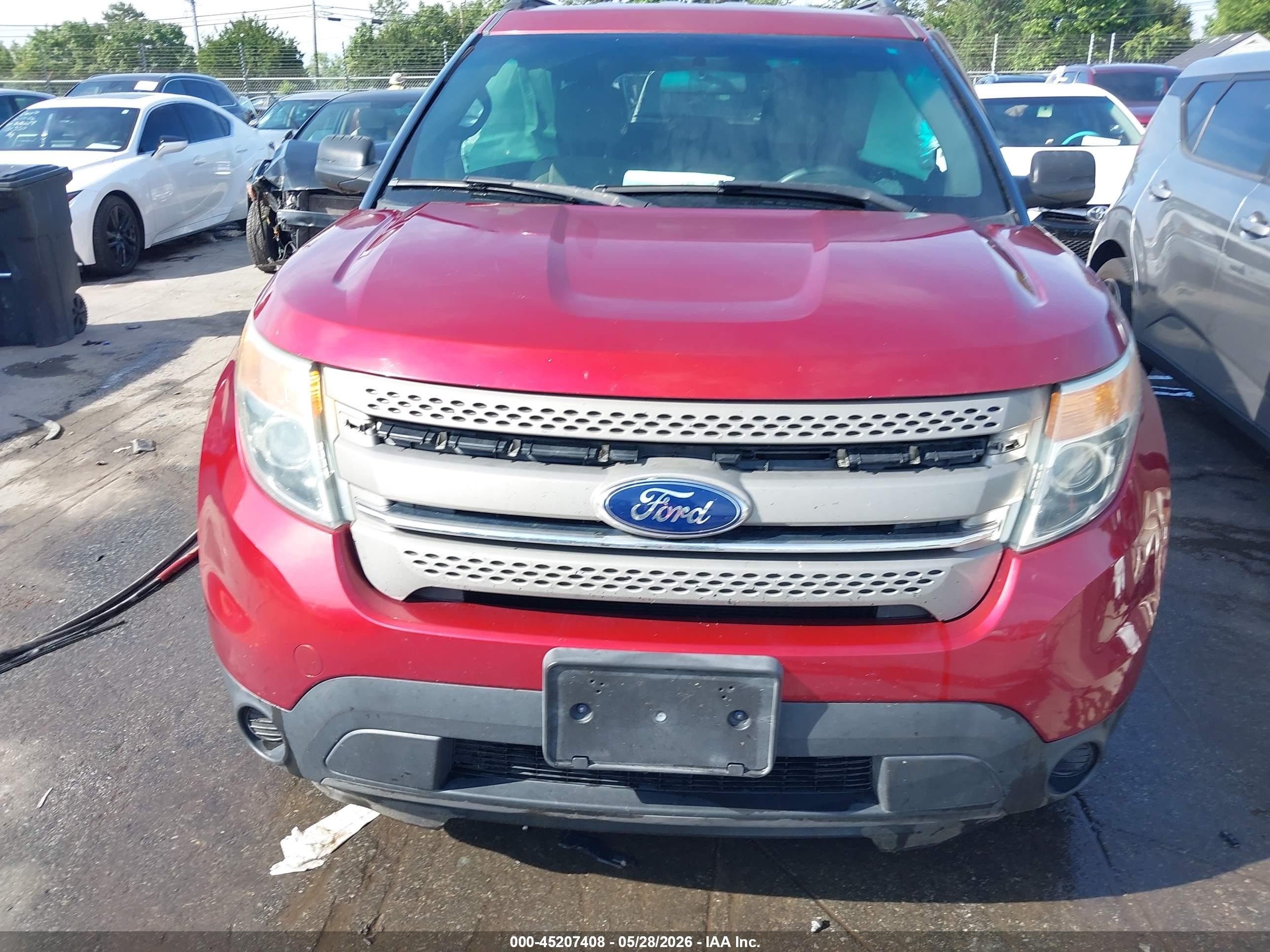 2015 Ford Explorer   Maroon vin: 1FM5K7B86FGA24598