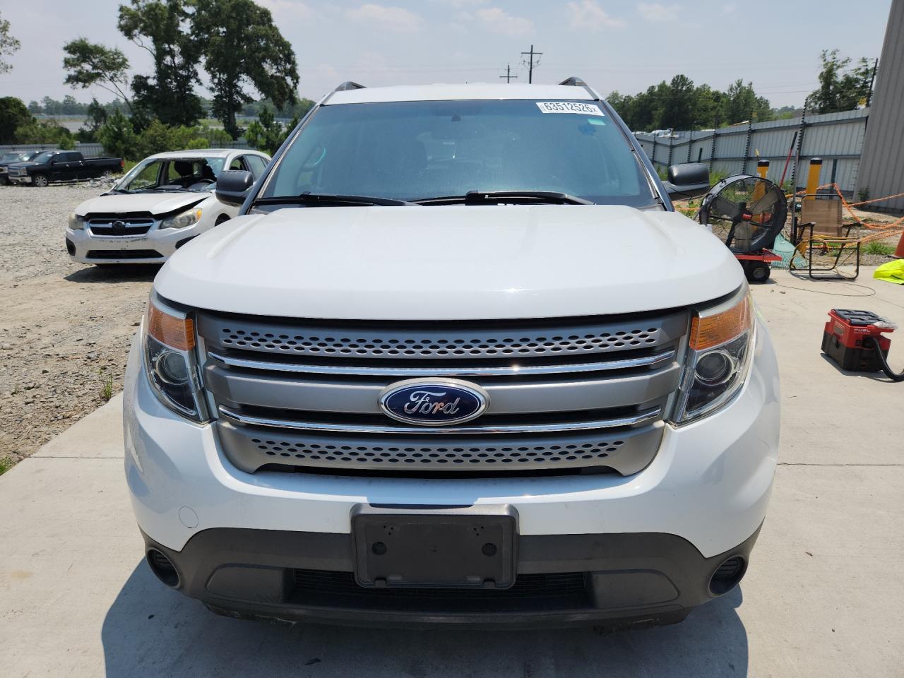 2015 Ford Explorer White vin: 1FM5K7B86FGB36754