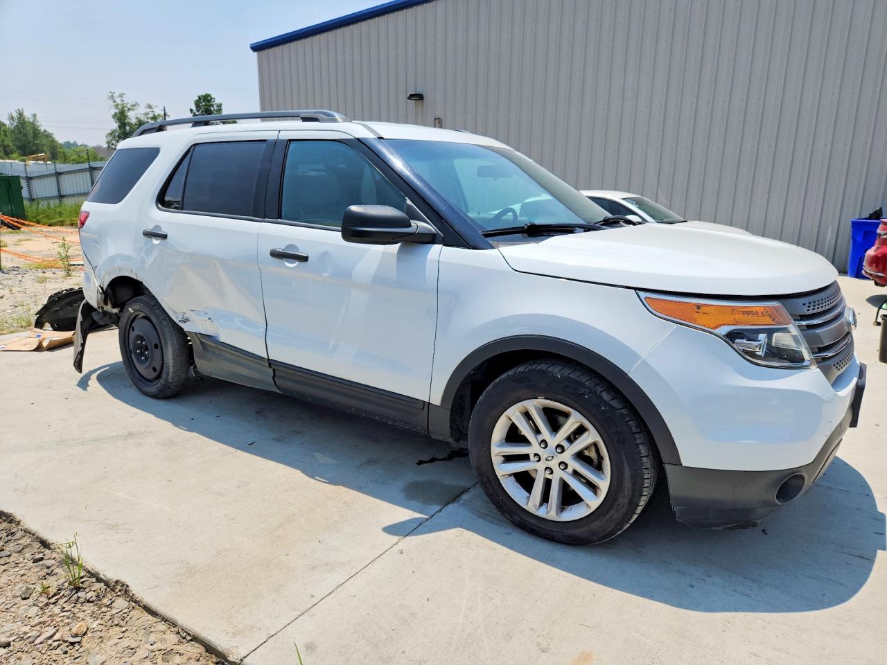 2015 Ford Explorer White vin: 1FM5K7B86FGB36754