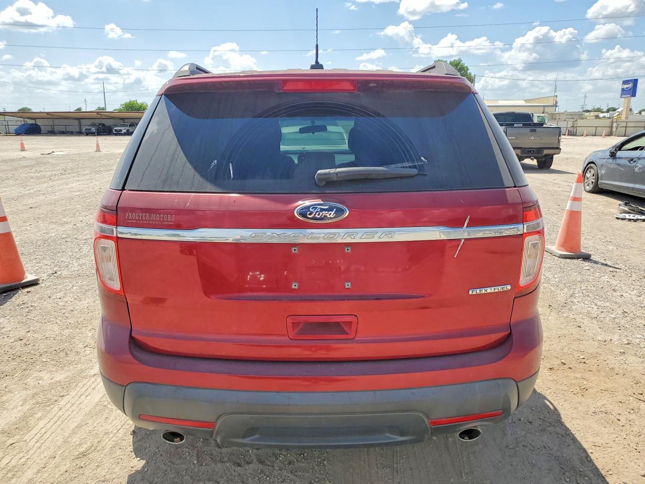2014 Ford Explorer Red vin: 1FM5K7B87EGB36065