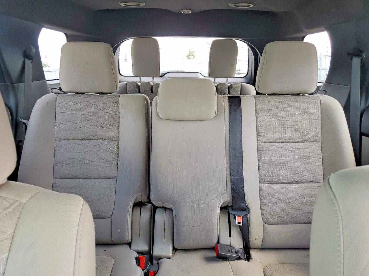 2014 Ford Explorer White vin: 1FM5K7B87EGC00721