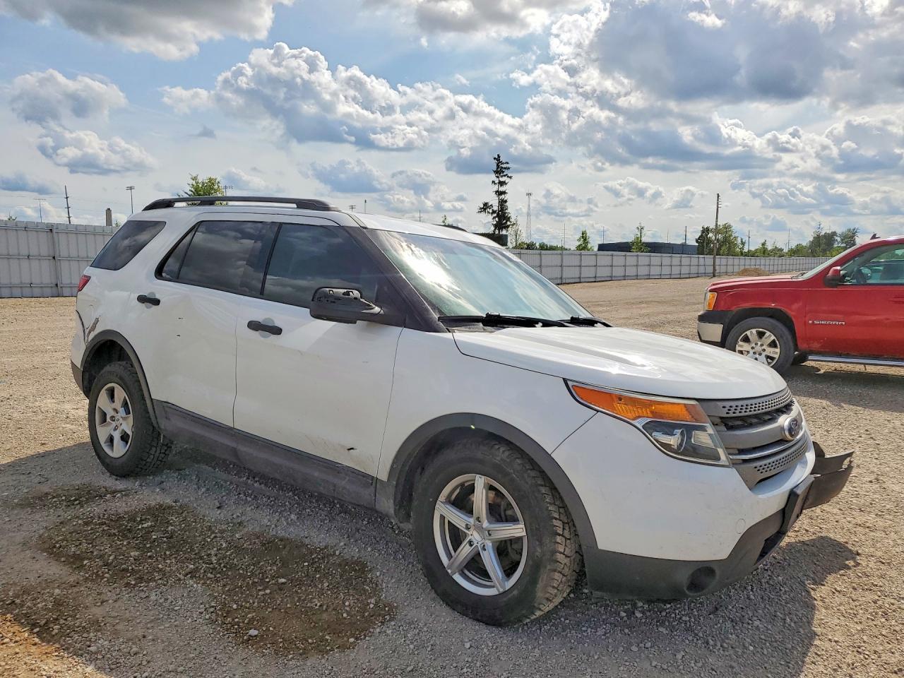 2014 Ford Explorer White vin: 1FM5K7B87EGC00721