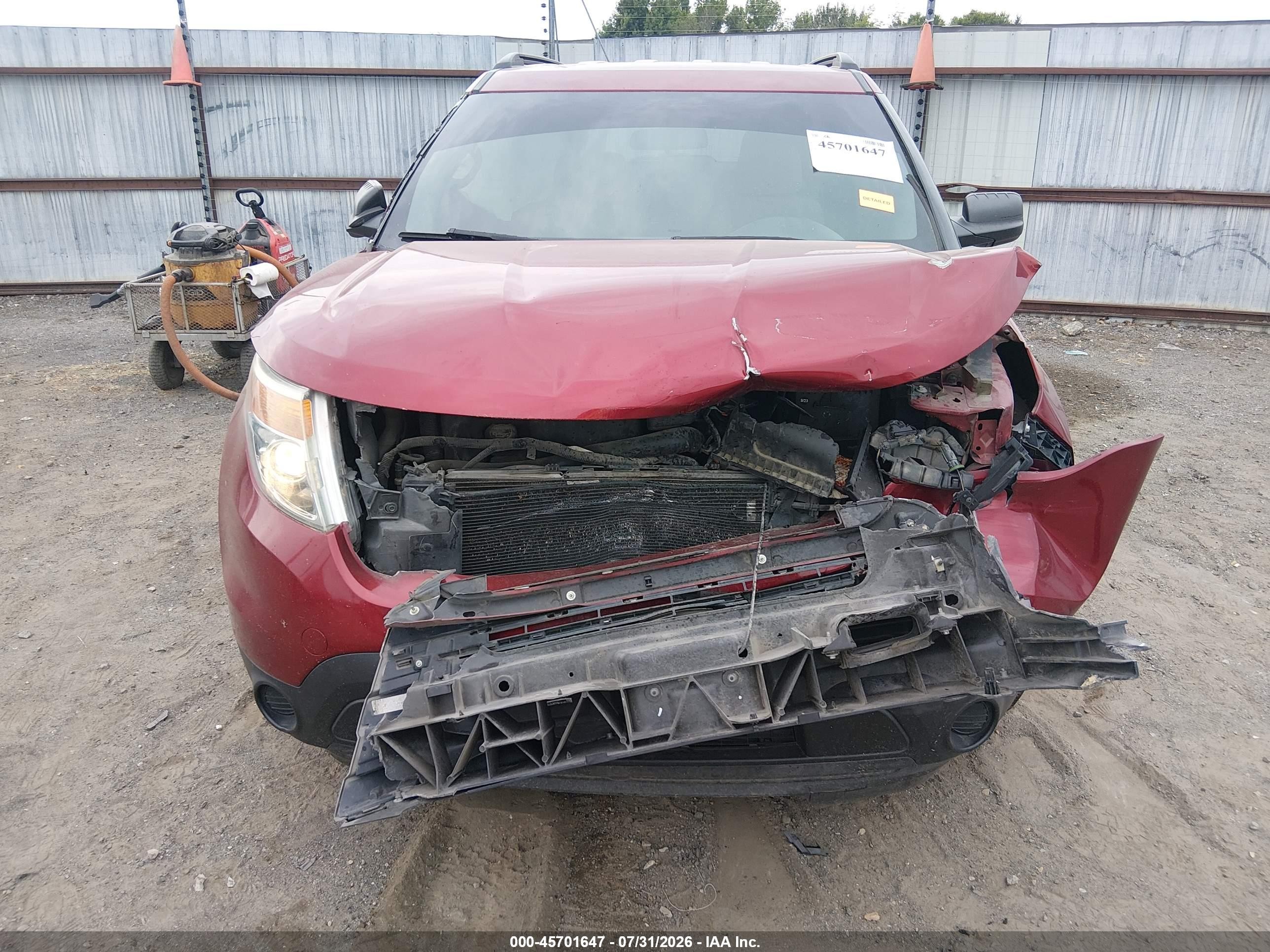 2015 Ford Explorer Red vin: 1FM5K7B87FGA91825
