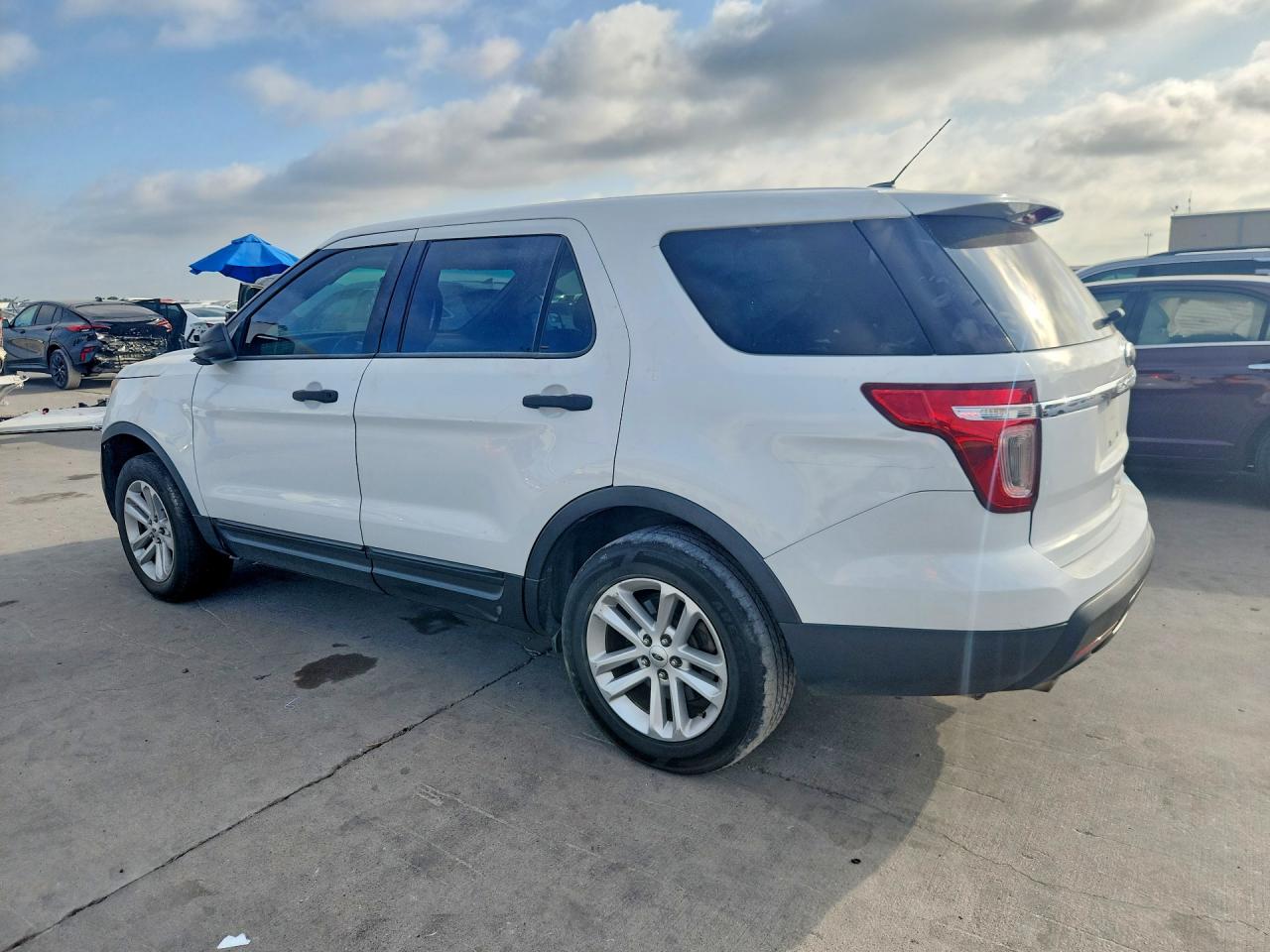 2015 Ford Explorer White vin: 1FM5K7B88FGA26787