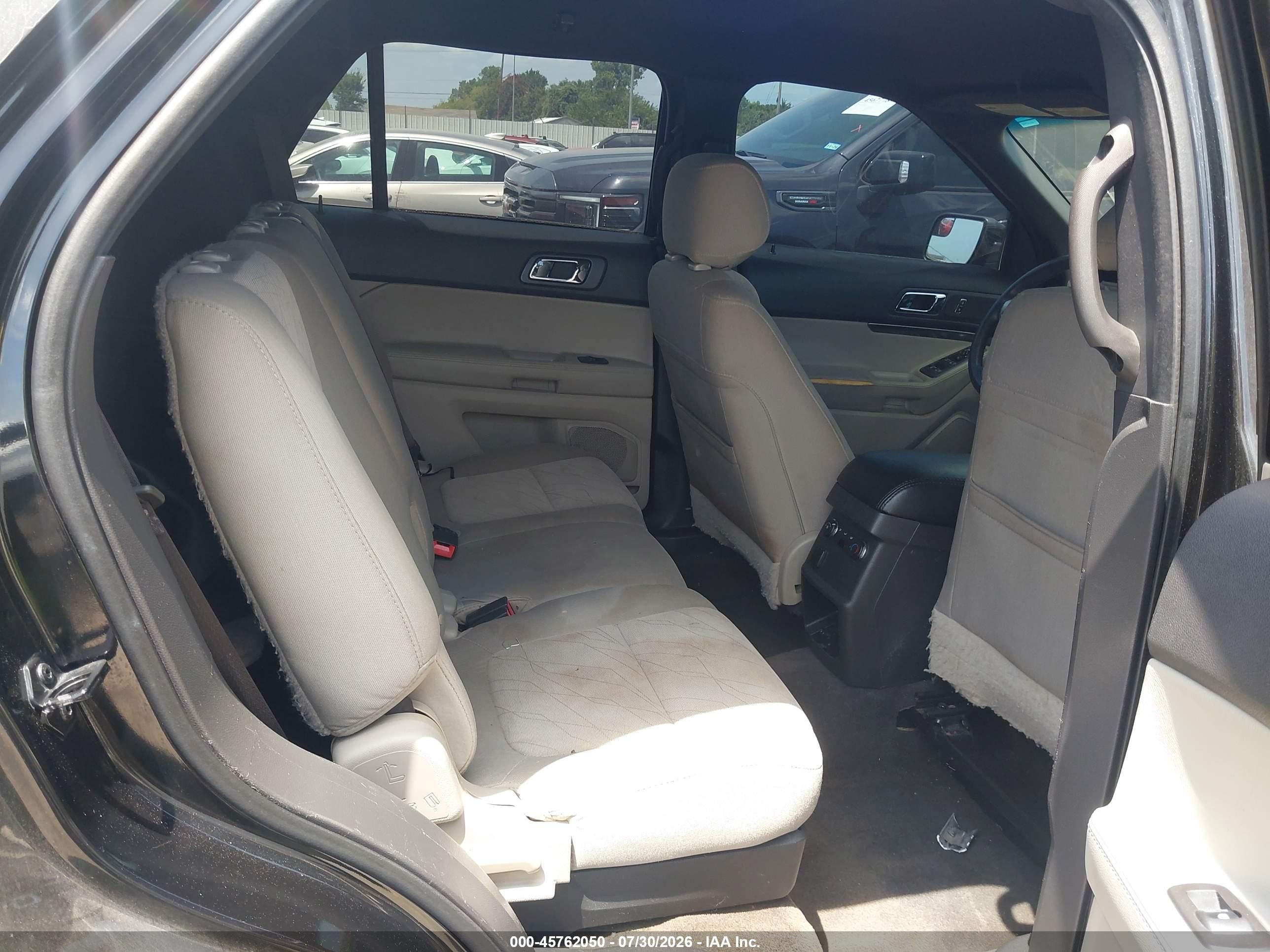 2015 Ford Explorer   Black vin: 1FM5K7B88FGA40057