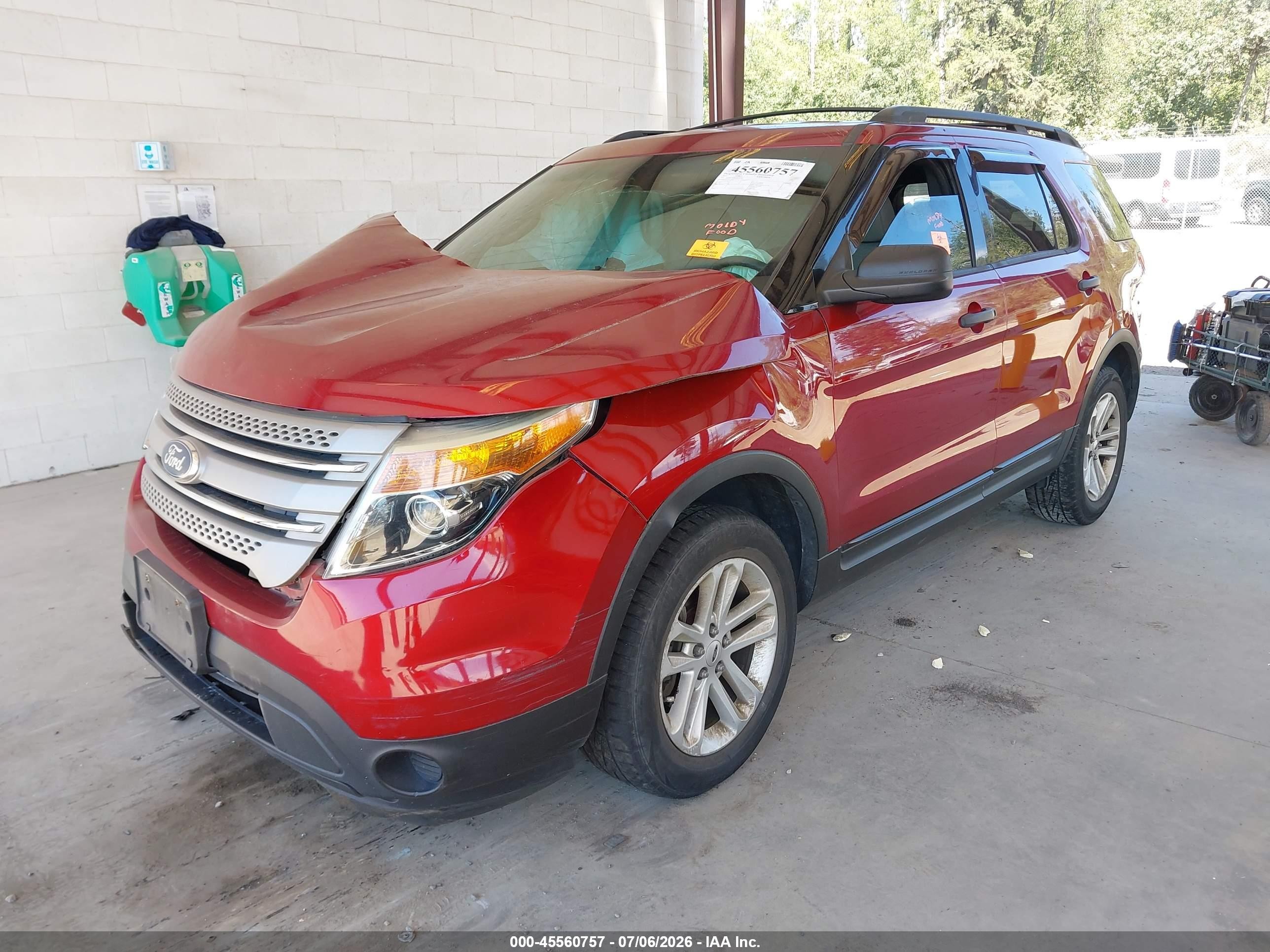 2015 Ford Explorer   Red vin: 1FM5K7B88FGC04780