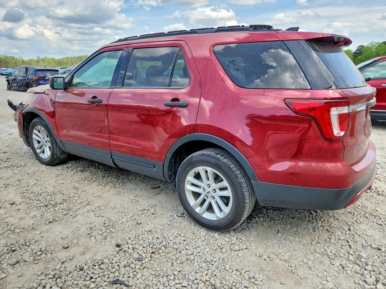 2017 Ford Explorer Red vin: 1FM5K7B88HGE41157