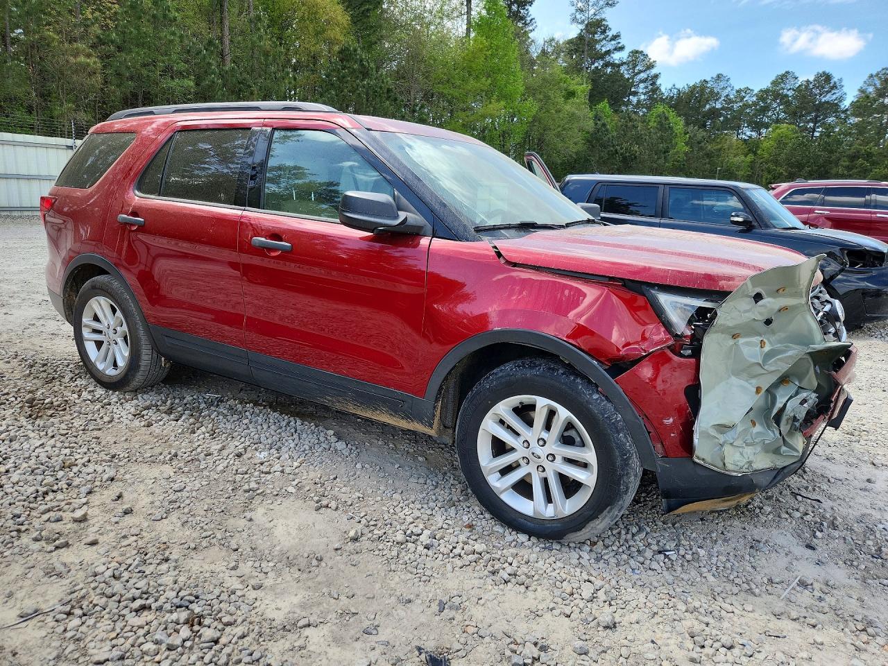 2017 Ford Explorer Red vin: 1FM5K7B88HGE41157