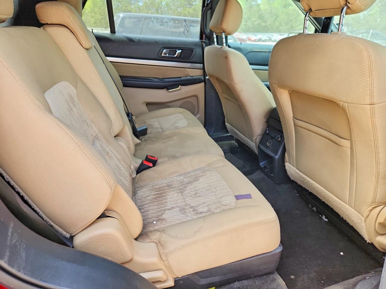 2017 Ford Explorer Red vin: 1FM5K7B88HGE41157