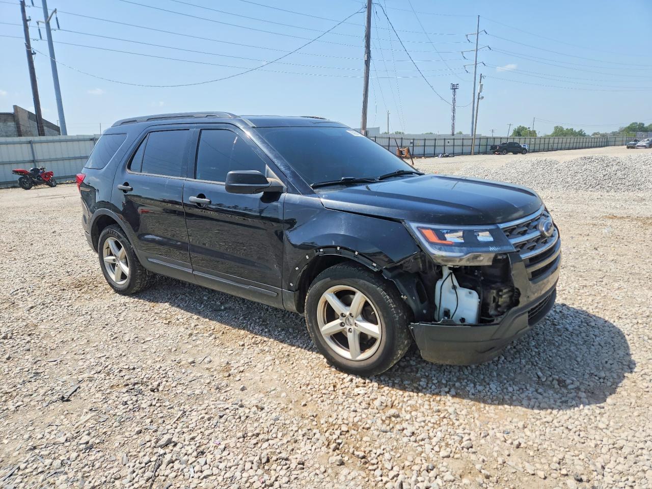 2018 Ford Explorer Black vin: 1FM5K7B88JGC67483