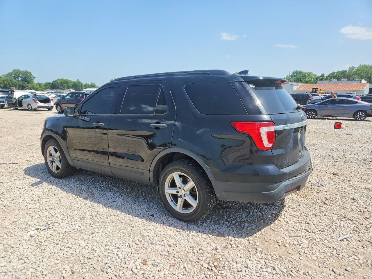 2018 Ford Explorer Black vin: 1FM5K7B88JGC67483