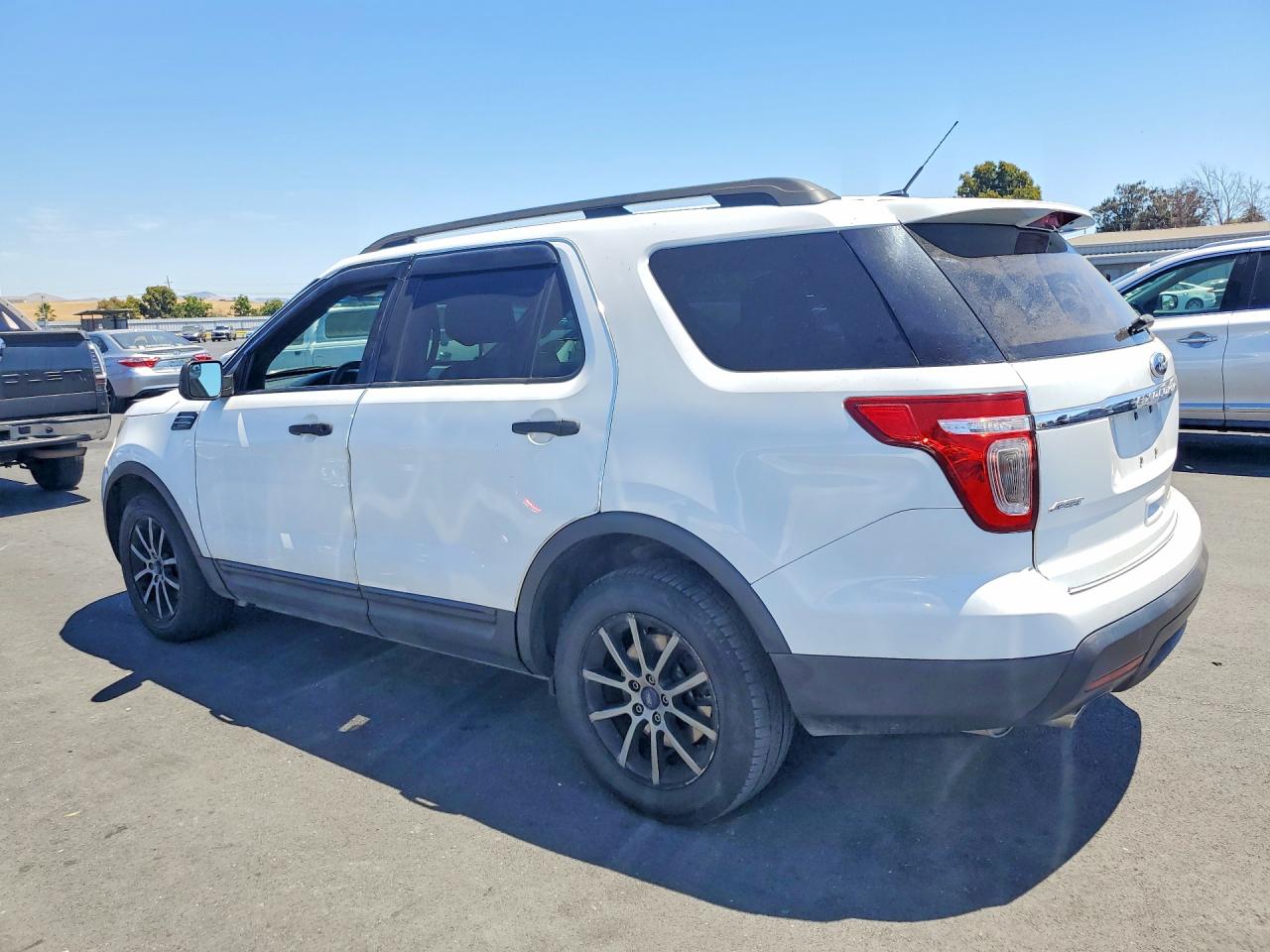 2013 Ford Explorer White vin: 1FM5K7B89DGA67829