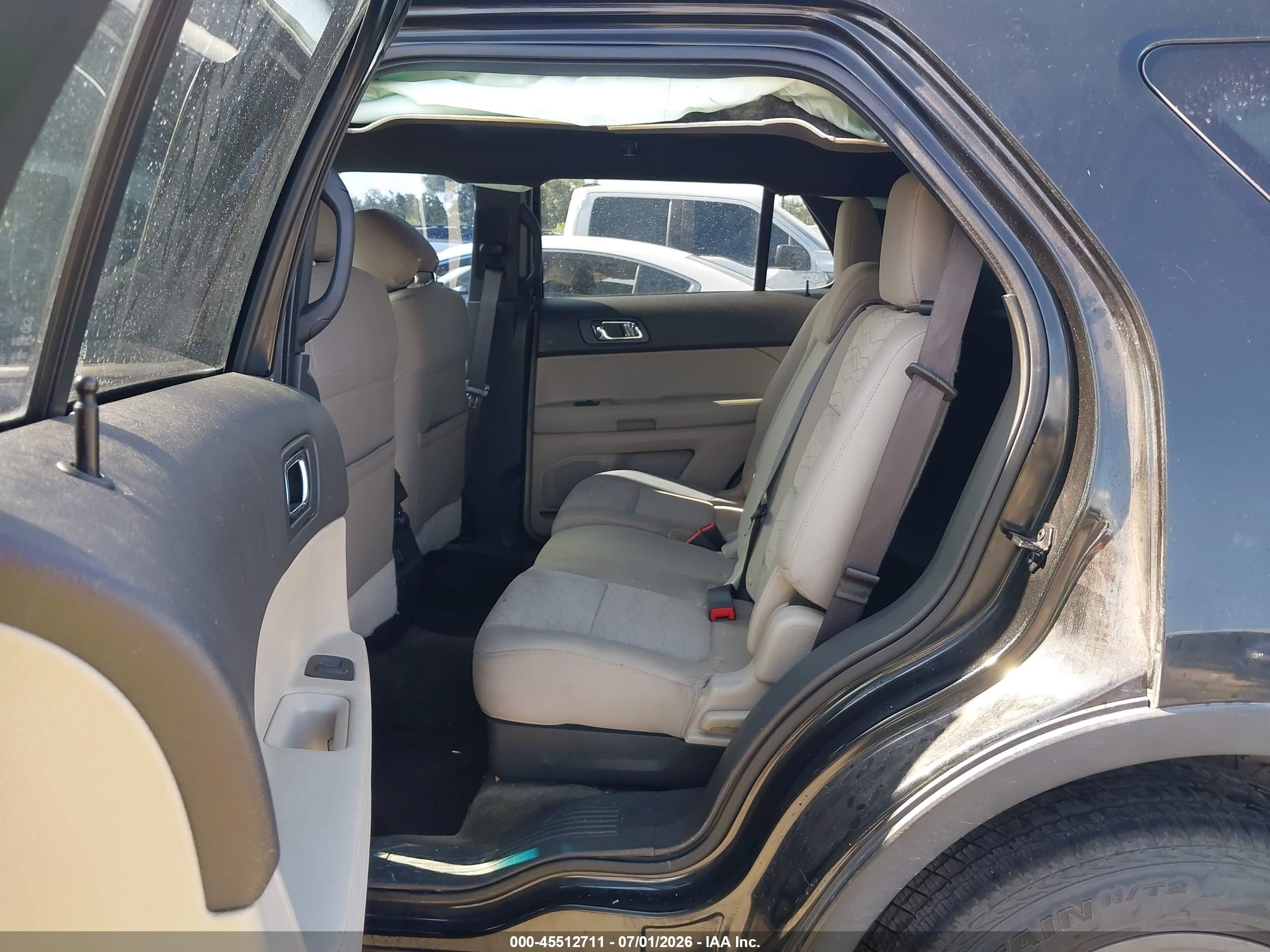2014 Ford Explorer   Black vin: 1FM5K7B89EGA76516
