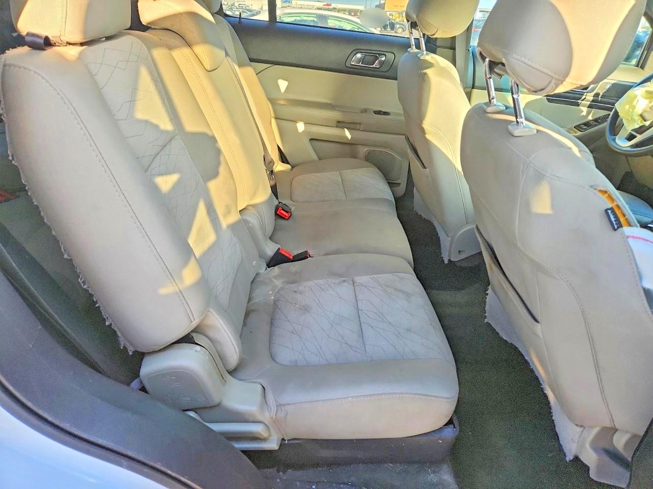 2014 Ford Explorer Белый vin: 1FM5K7B89EGC34658