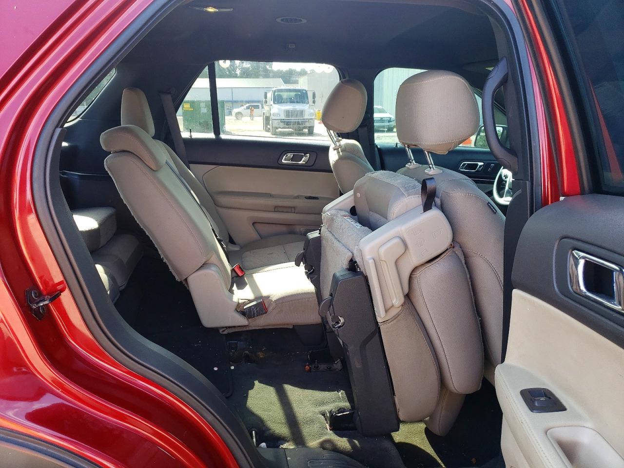 2015 Ford Explorer Red vin: 1FM5K7B89FGB22461