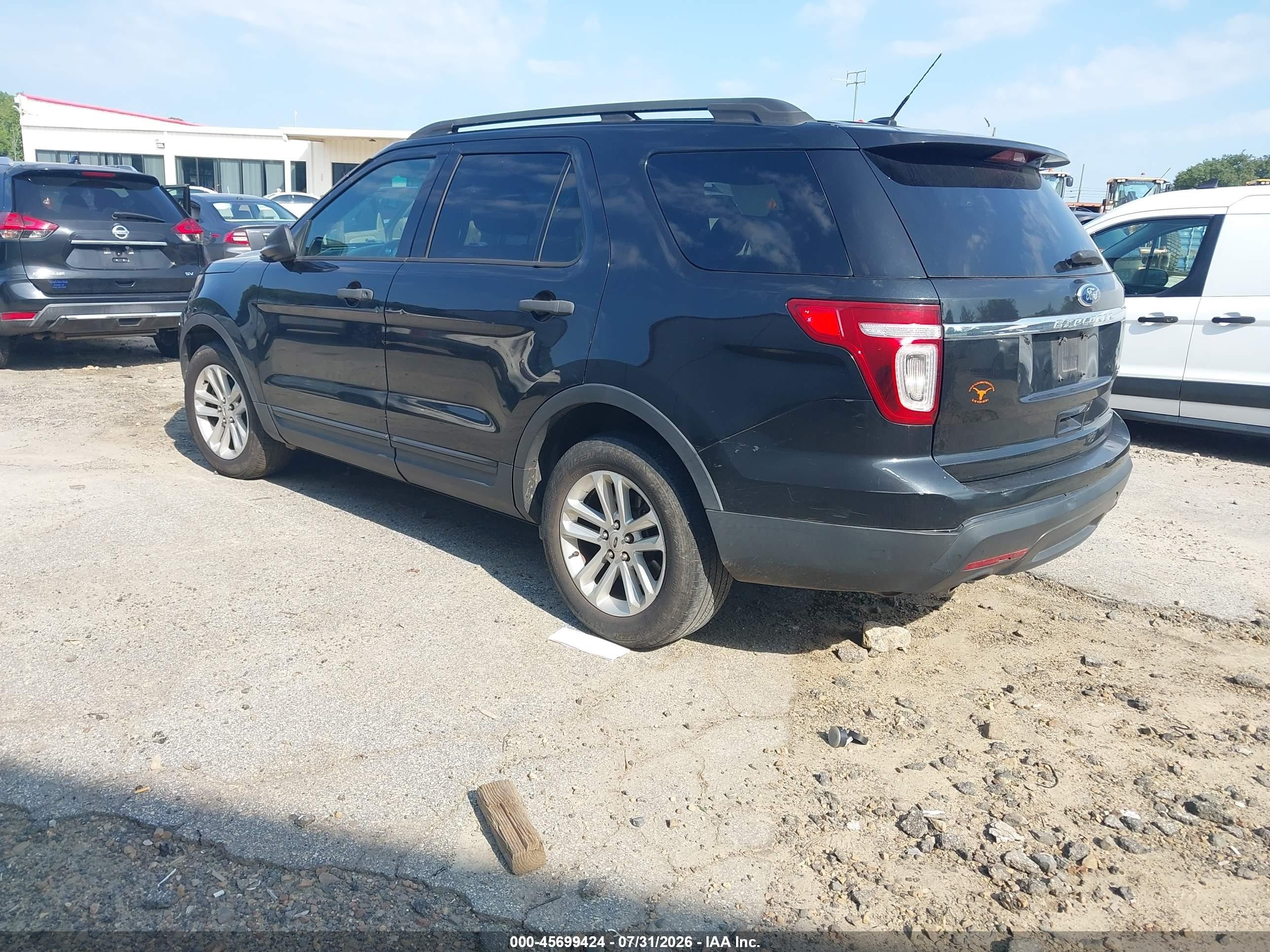 2015 Ford Explorer   Черный vin: 1FM5K7B89FGC33432