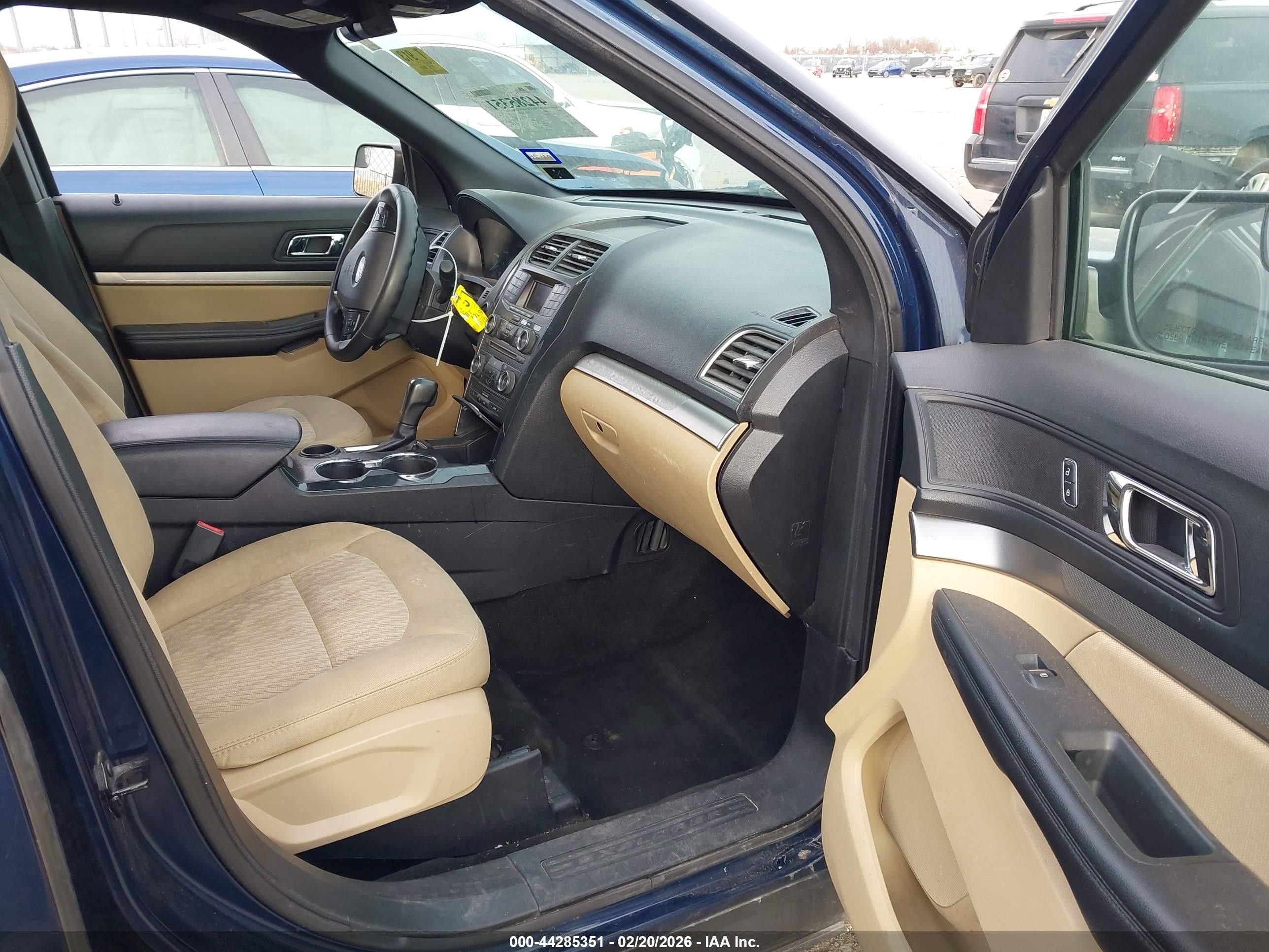 2017 Ford Explorer Blue vin: 1FM5K7B89HGD52892