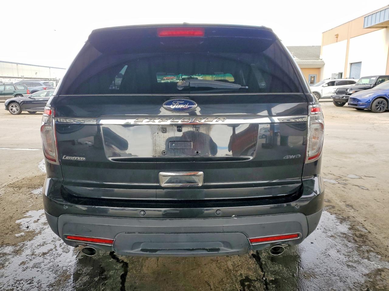 2013 Ford Explorer Black vin: 1FM5K7B8XDGA08045