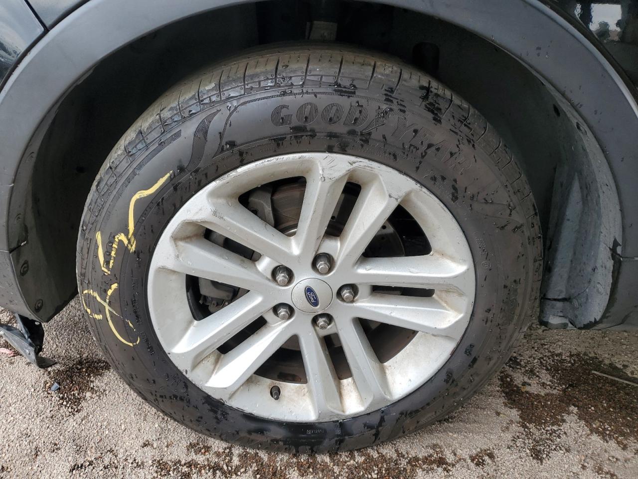2013 Ford Explorer Black vin: 1FM5K7B8XDGA08045 Damage: Left Front Wheel, Curb Rash, 5 To 6 Inches