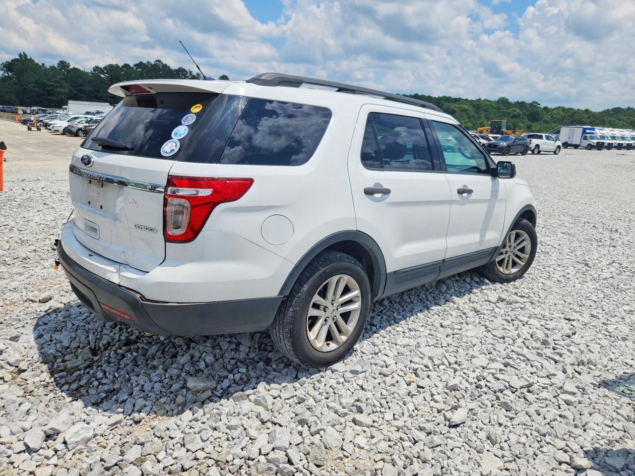 2013 Ford Explorer White vin: 1FM5K7B8XDGA43961