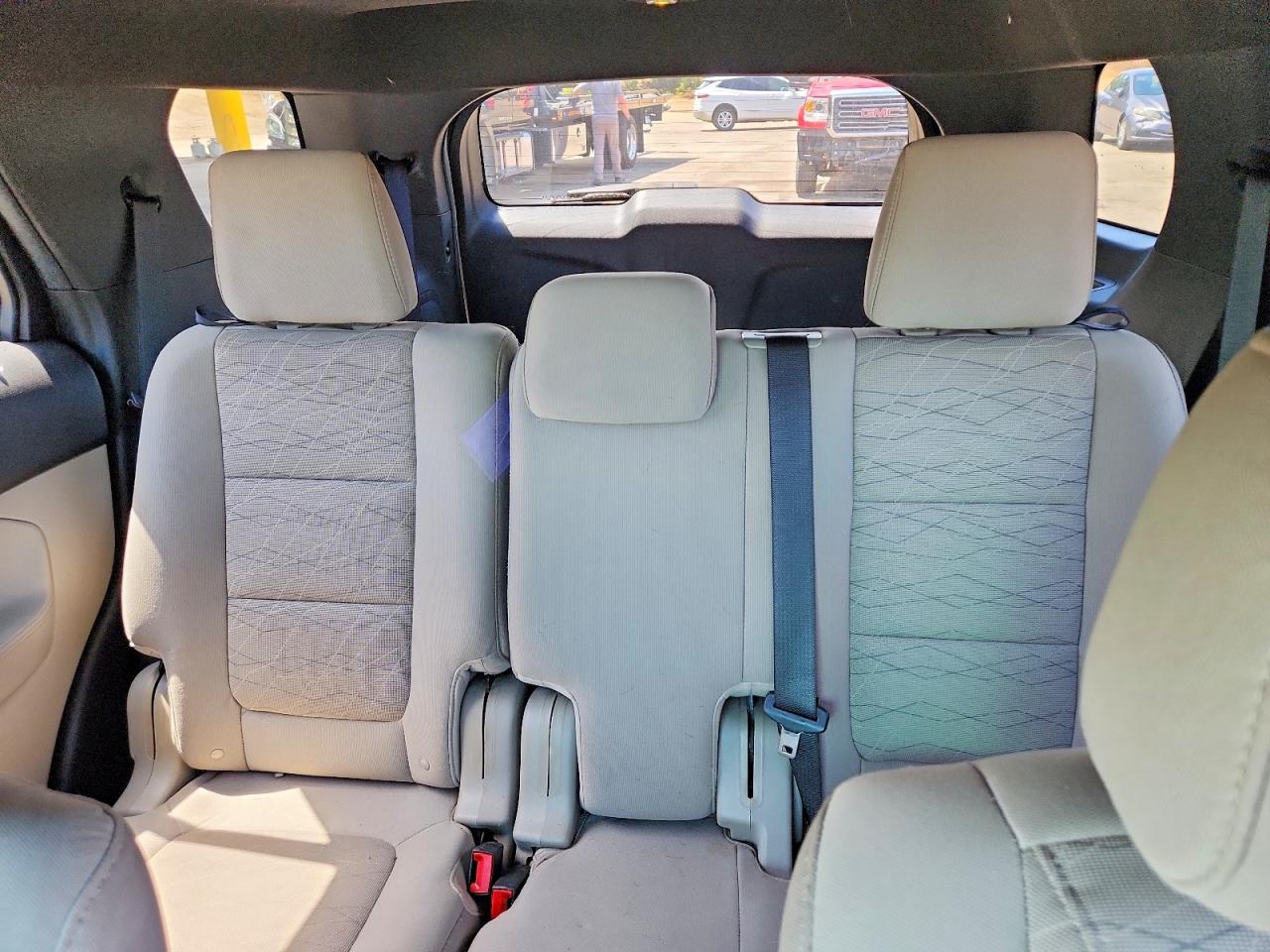 2013 Ford Explorer White vin: 1FM5K7B8XDGC23263