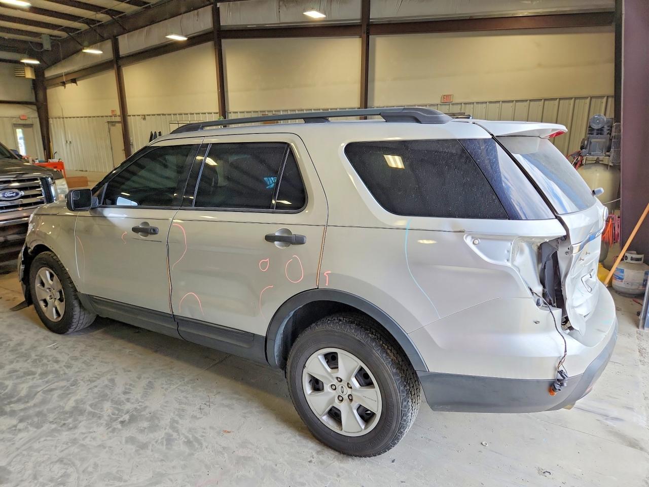 2014 Ford Explorer Silver vin: 1FM5K7B8XEGA03171