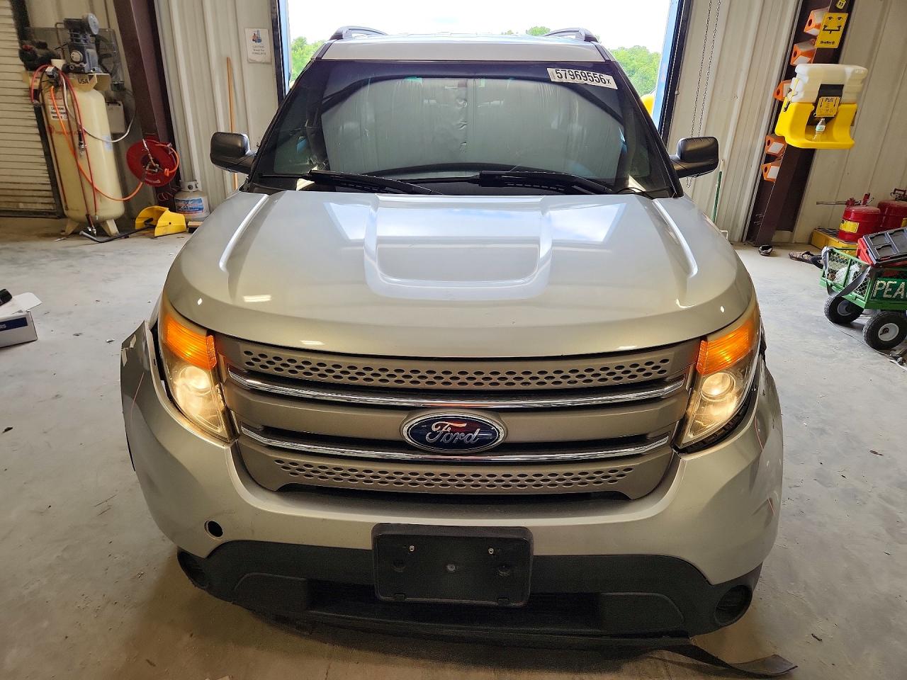 2014 Ford Explorer Silver vin: 1FM5K7B8XEGA03171