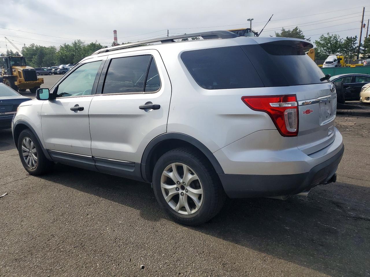 2014 Ford Explorer Silver vin: 1FM5K7B8XEGA33240