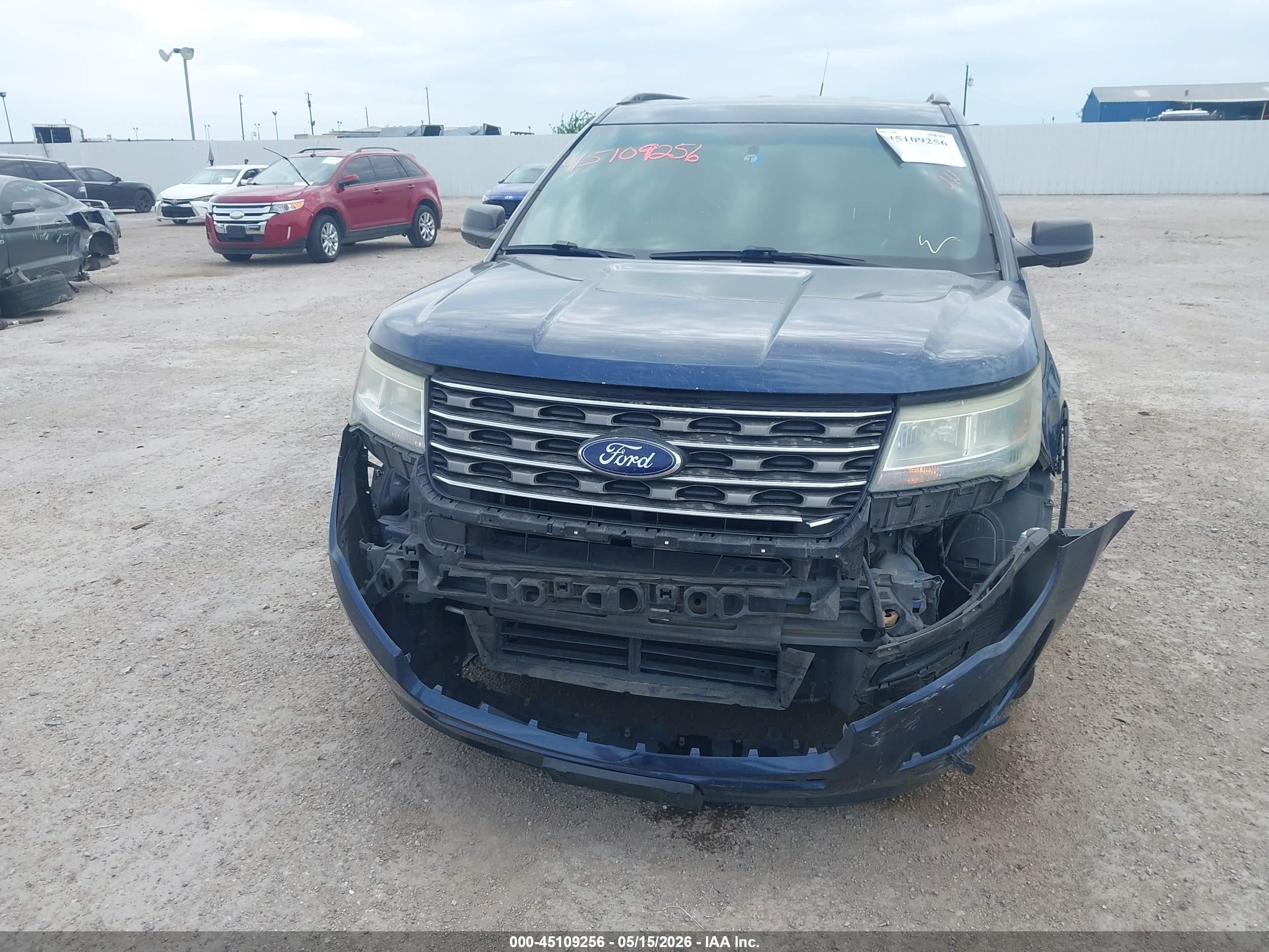 2016 Ford Explorer   Blue vin: 1FM5K7B8XGGB44874