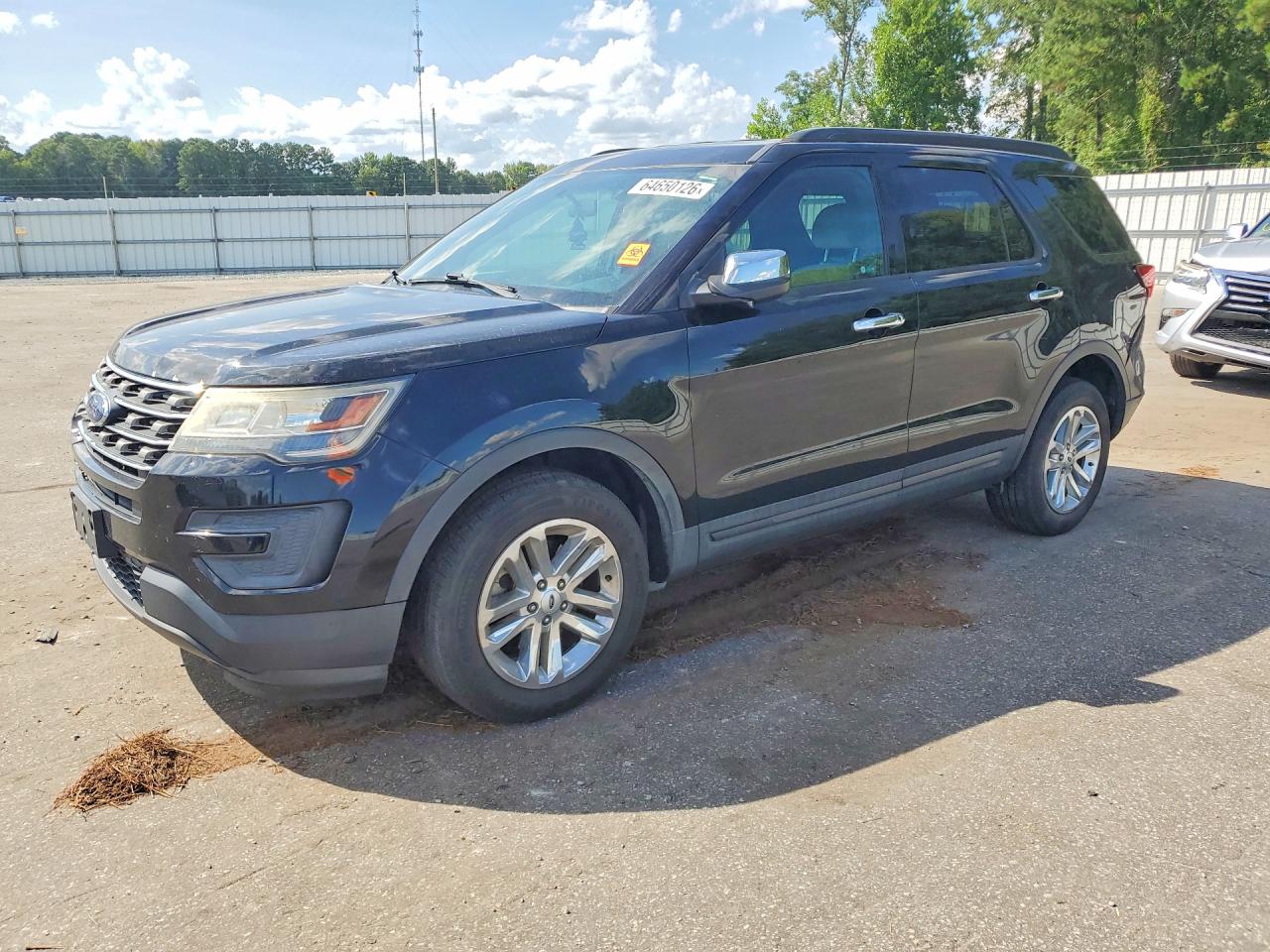 2017 Ford Explorer Black vin: 1FM5K7B8XHGC99328