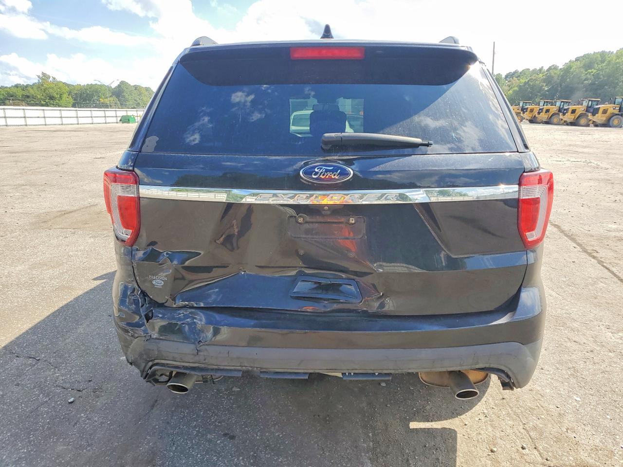 2017 Ford Explorer Black vin: 1FM5K7B8XHGC99328