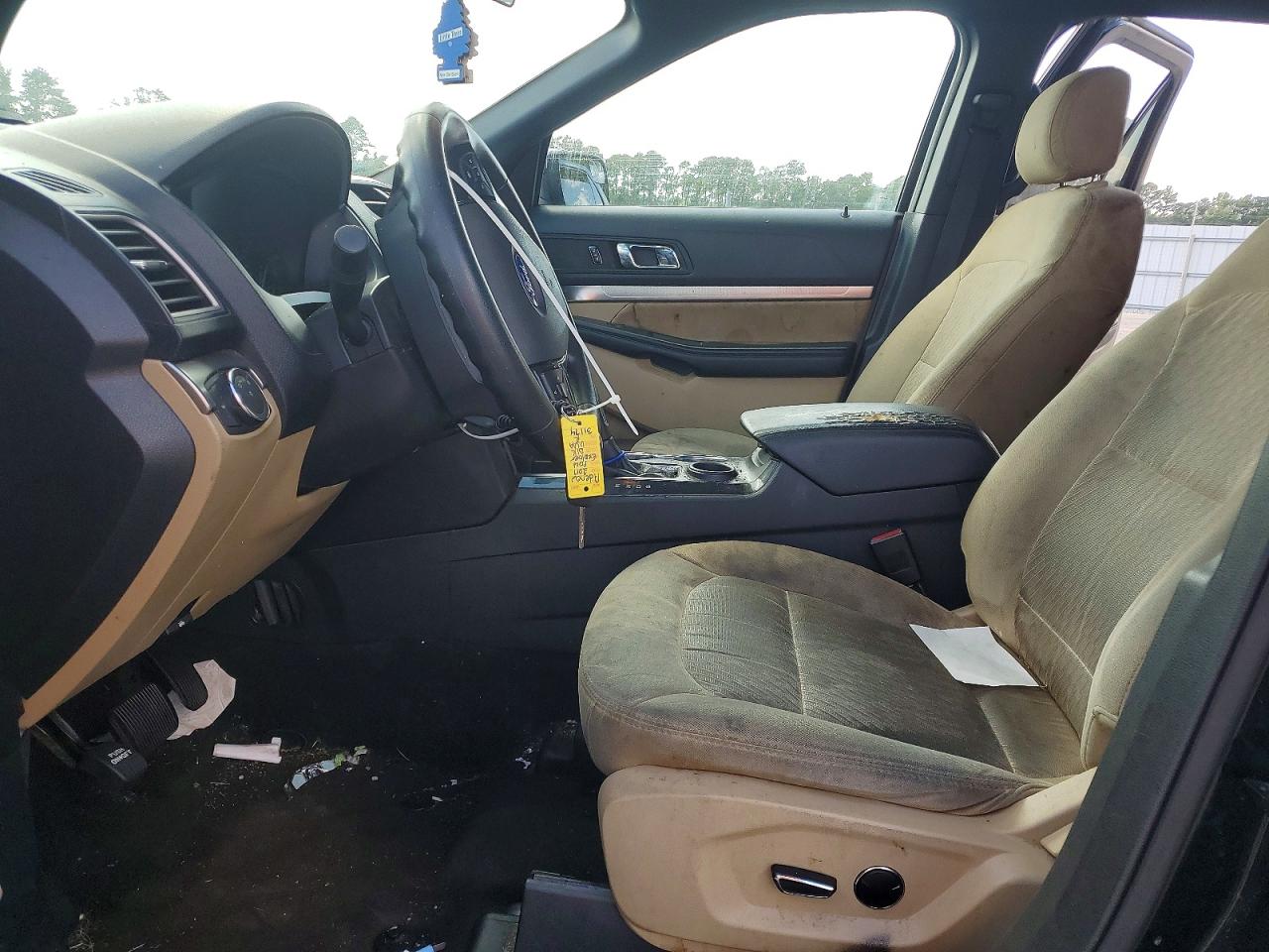 2017 Ford Explorer Black vin: 1FM5K7B8XHGC99328