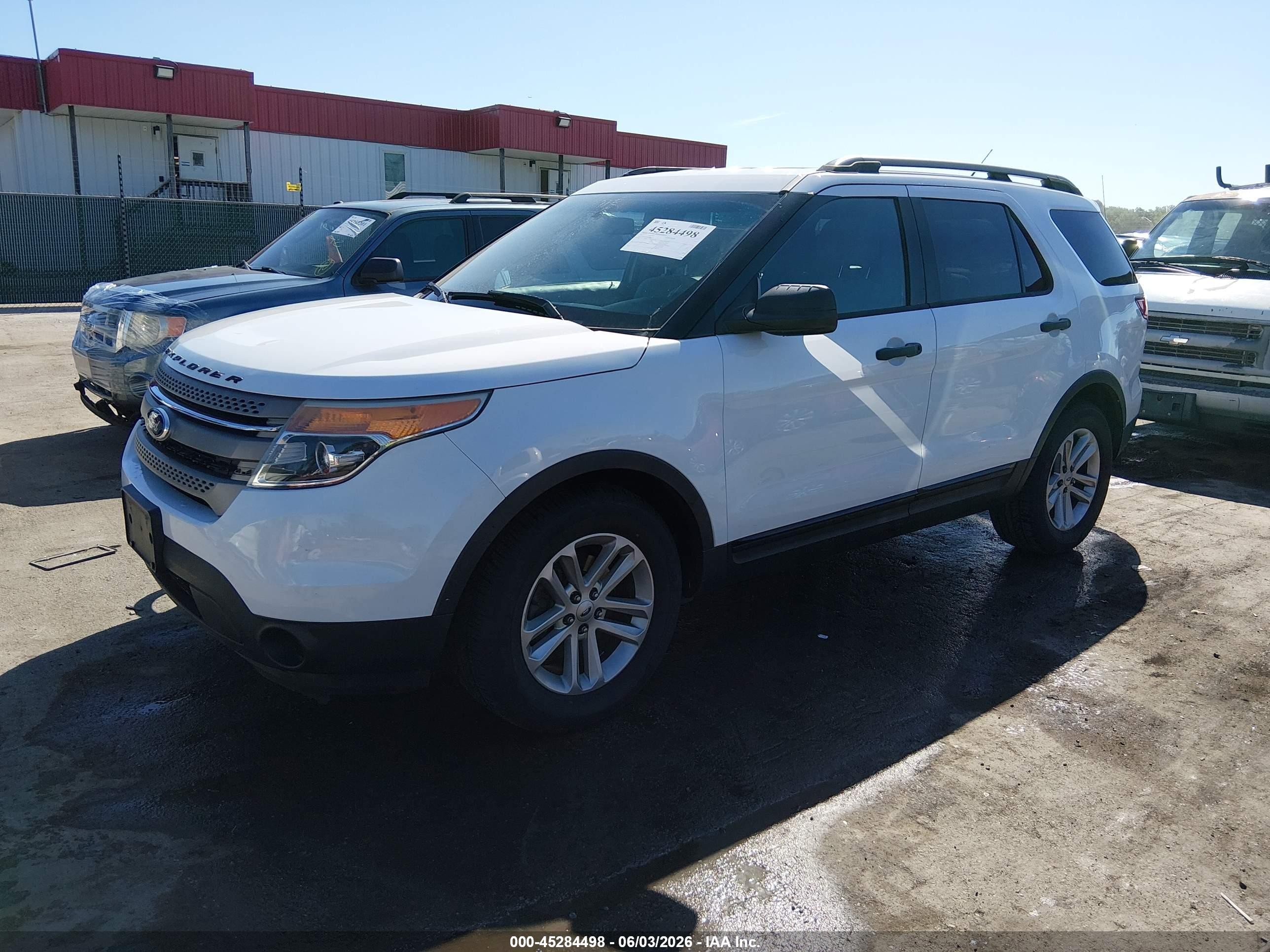 2015 Ford Explorer White vin: 1FM5K7B91FGB03783