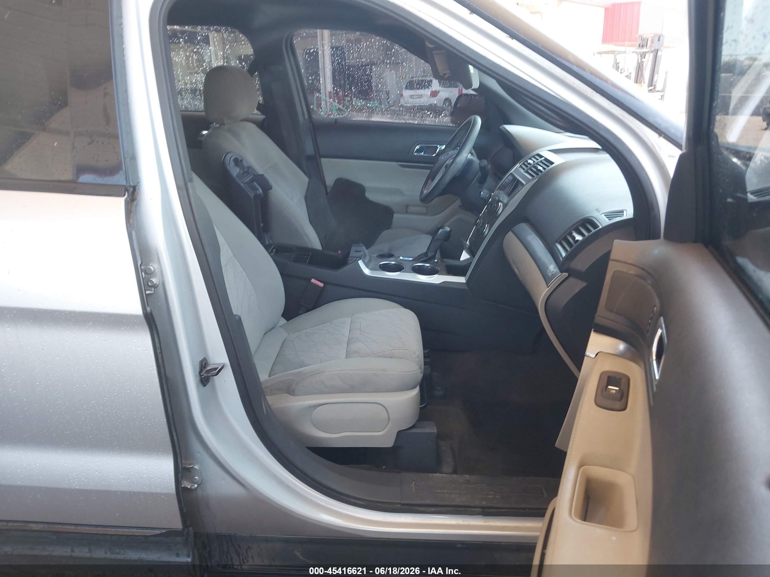 2013 Ford Explorer   Gray vin: 1FM5K7B92DGC21340