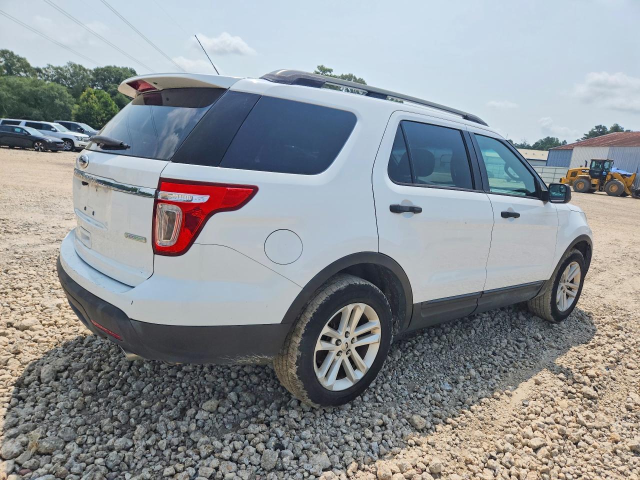 2015 Ford Explorer Белый vin: 1FM5K7B99FGB13686