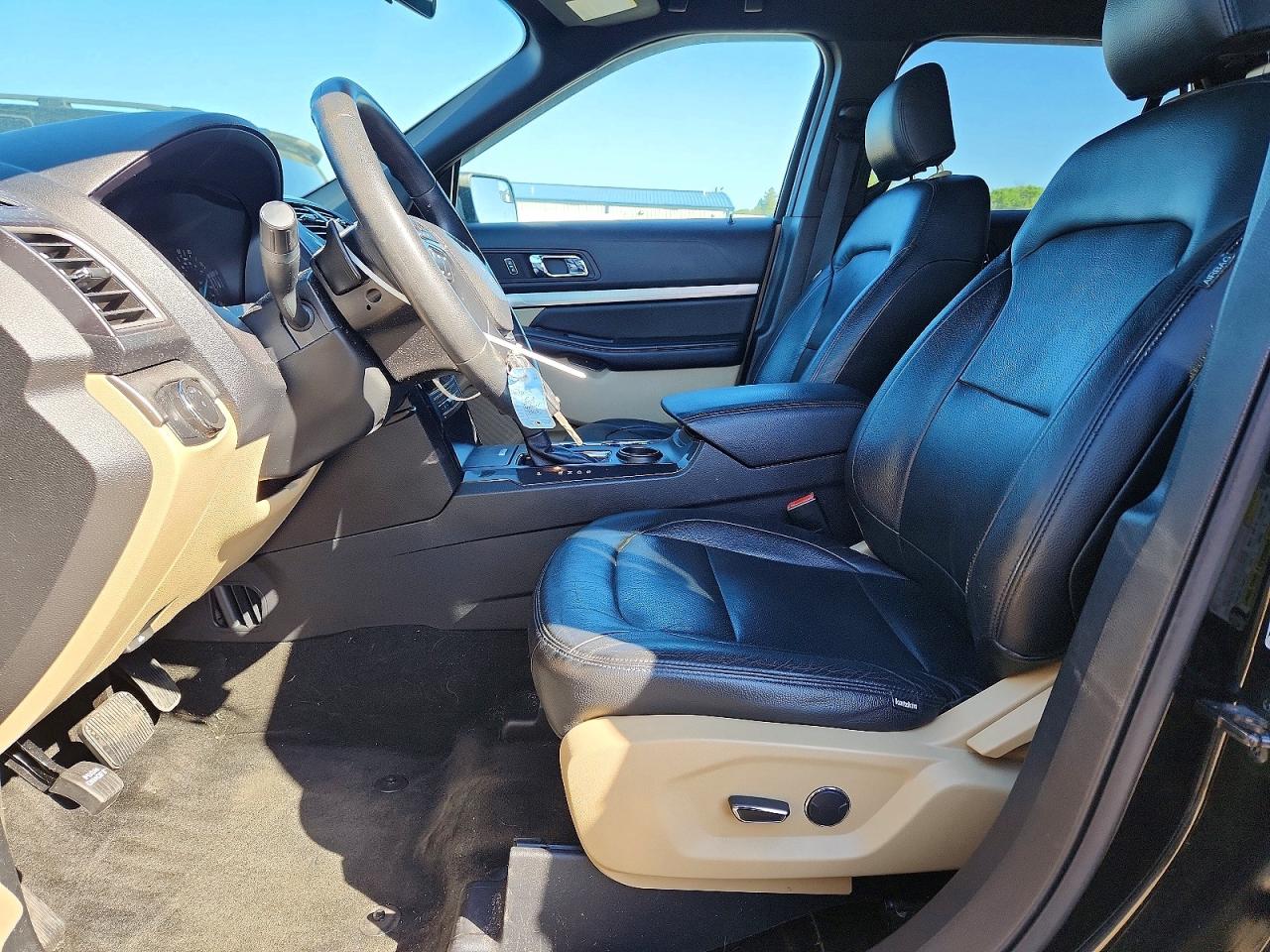 2017 Ford Explorer Black vin: 1FM5K7BH9HGC83234