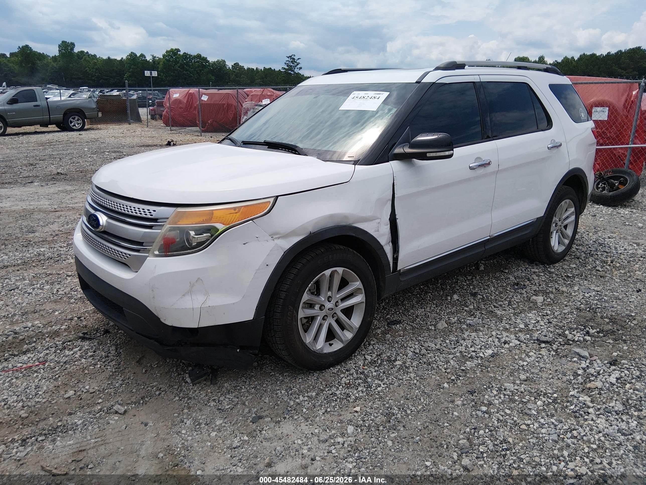 2013 Ford Explorer Xlt Белый vin: 1FM5K7D80DGB67959