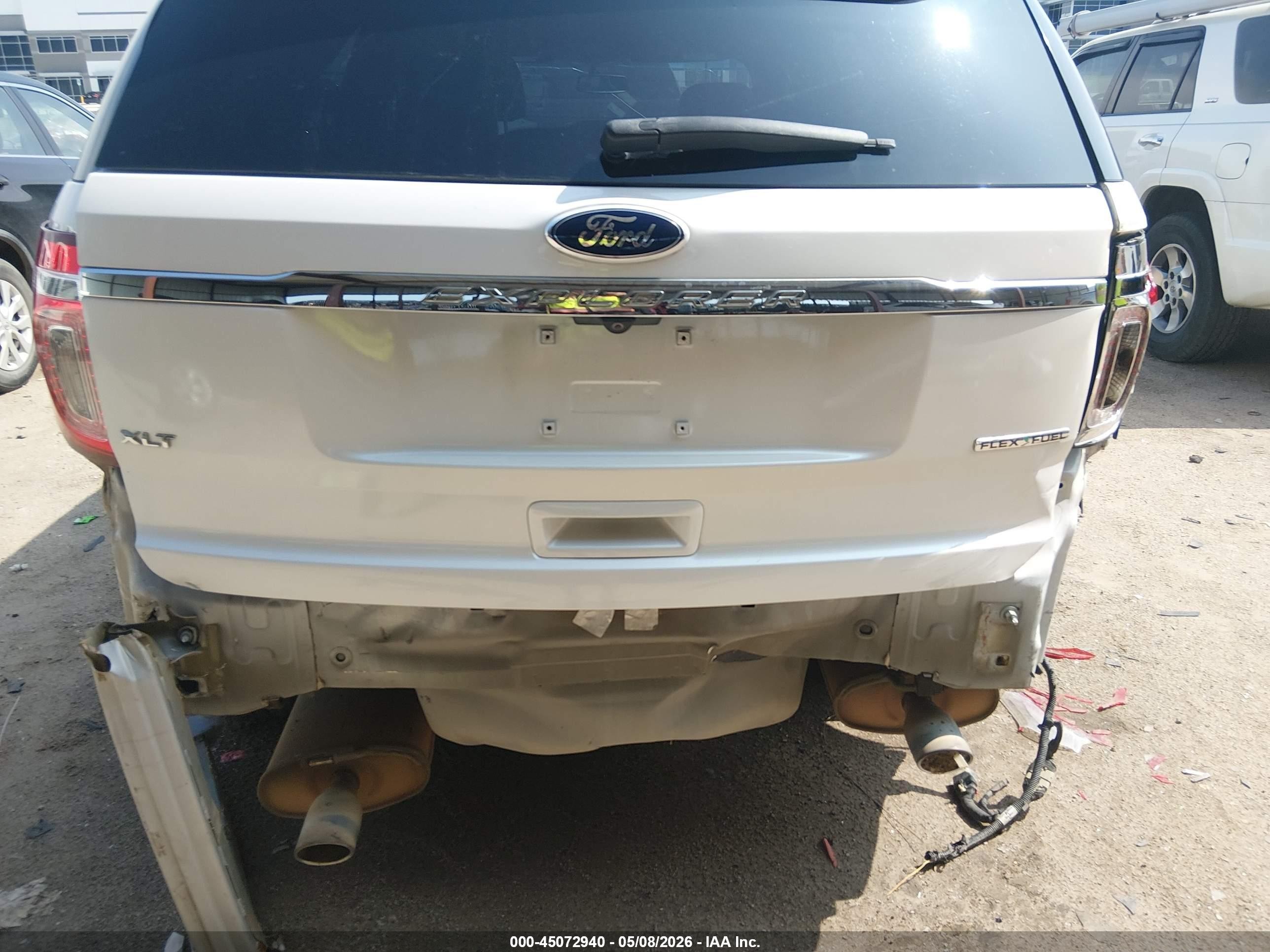 2013 Ford Explorer Xlt White vin: 1FM5K7D80DGC19588