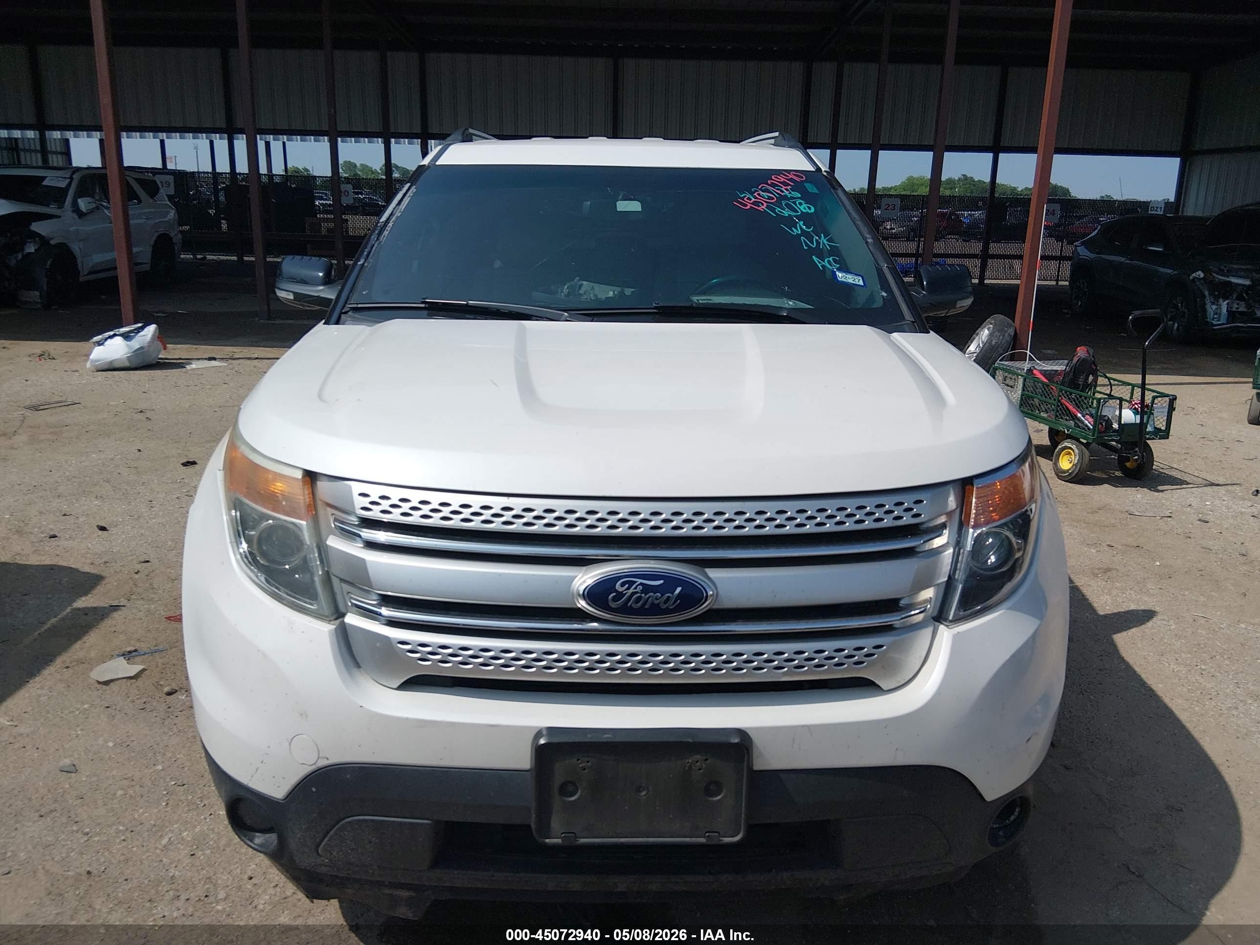 2013 Ford Explorer Xlt White vin: 1FM5K7D80DGC19588