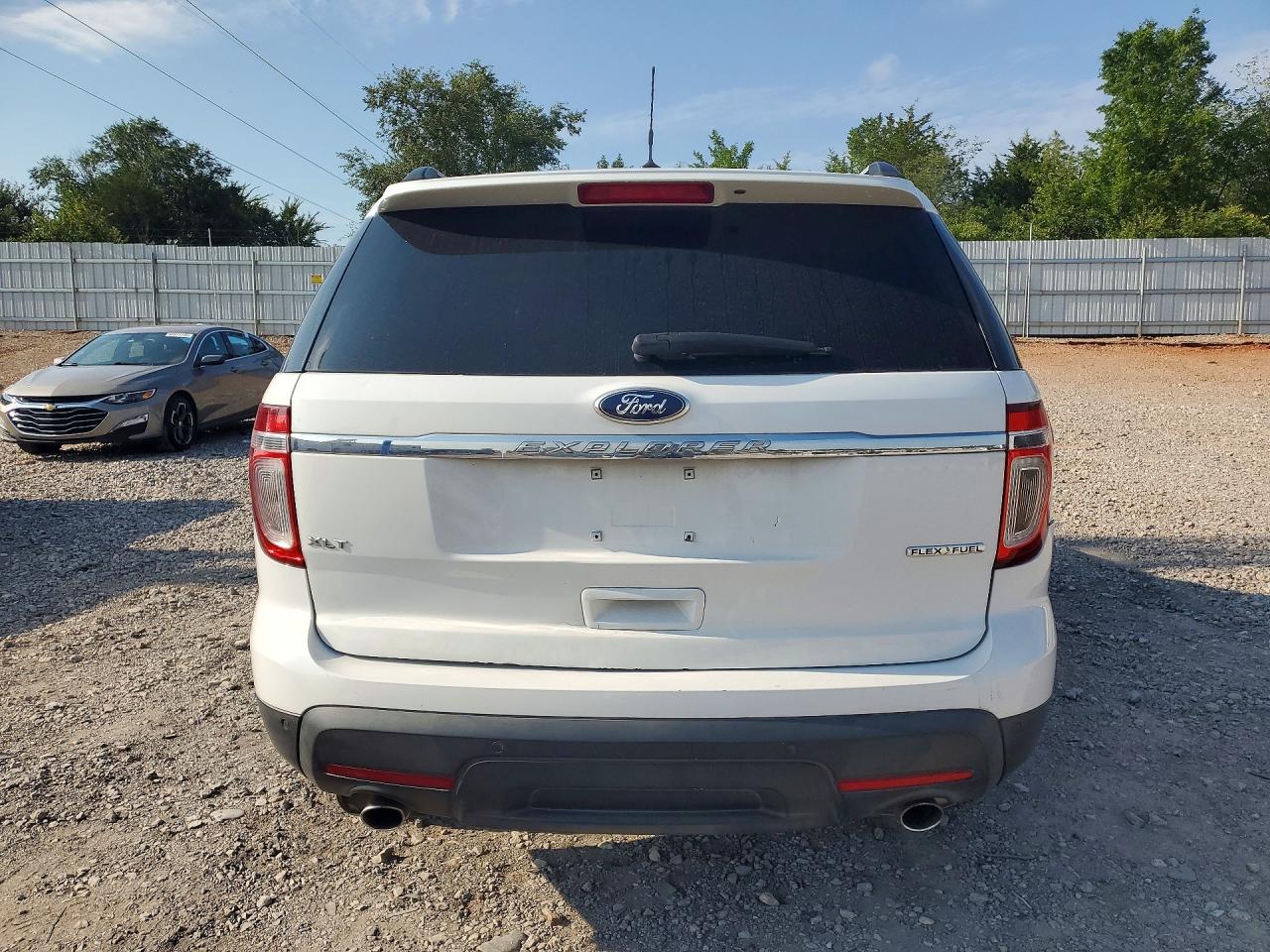 2013 Ford Explorer Xlt White vin: 1FM5K7D80DGC80164