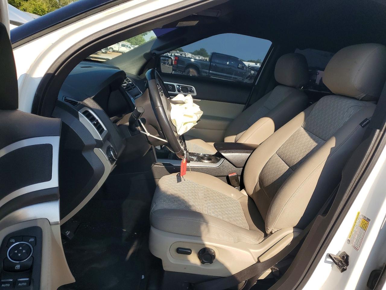 2013 Ford Explorer Xlt White vin: 1FM5K7D80DGC80164