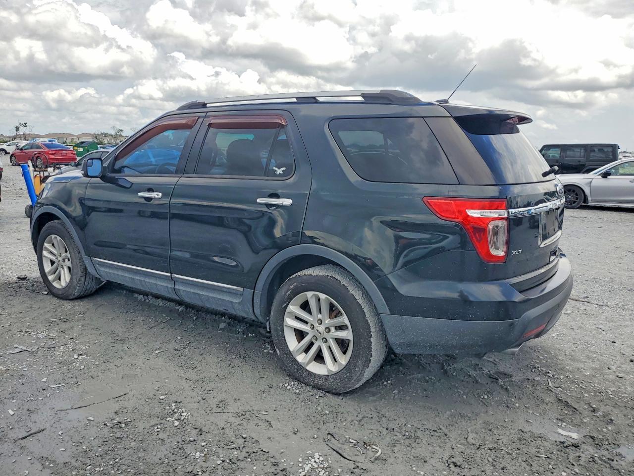 2014 Ford Explorer Xlt Black vin: 1FM5K7D80EGA16217