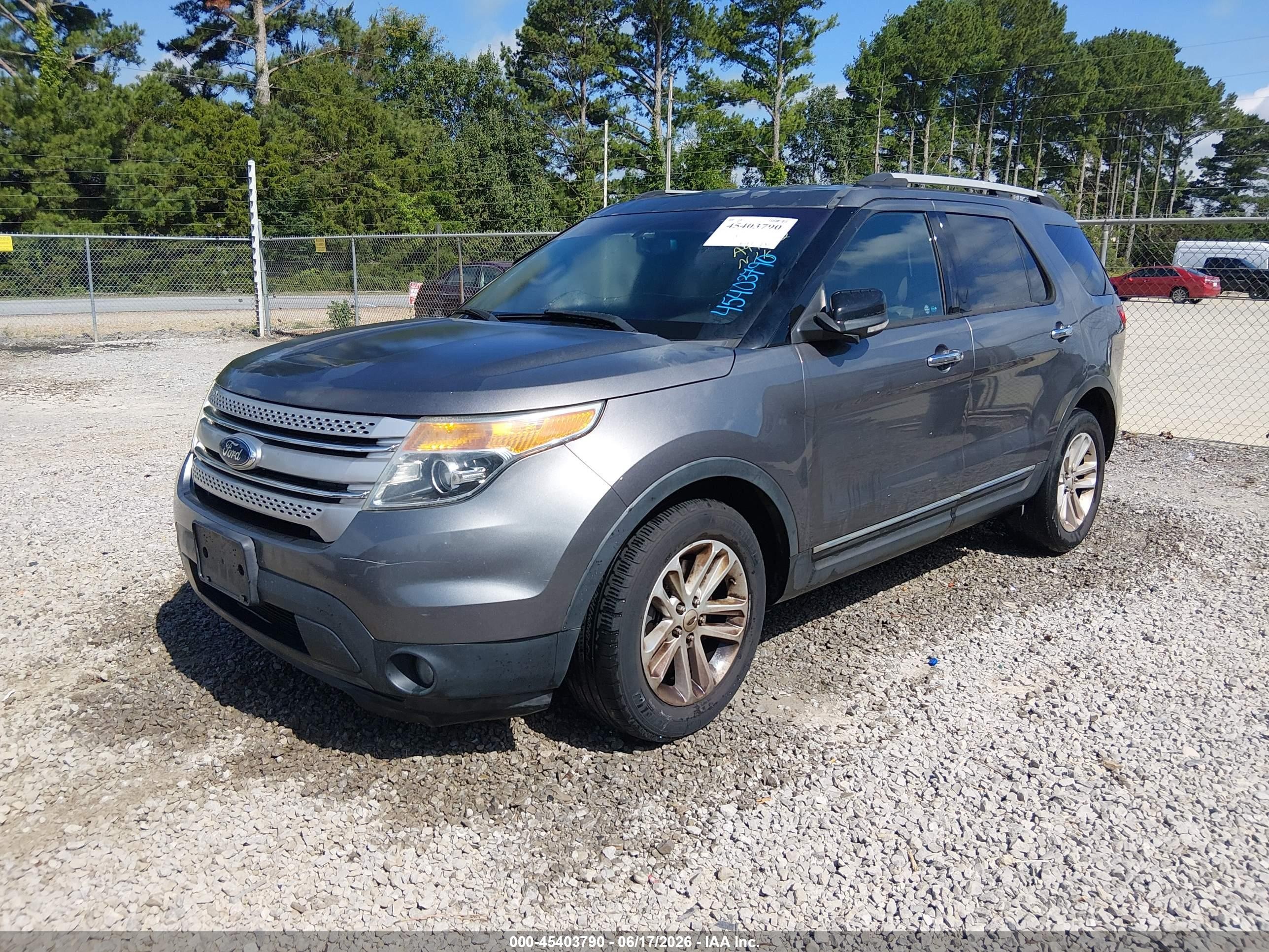 2014 Ford Explorer Xlt Gray vin: 1FM5K7D80EGA99552