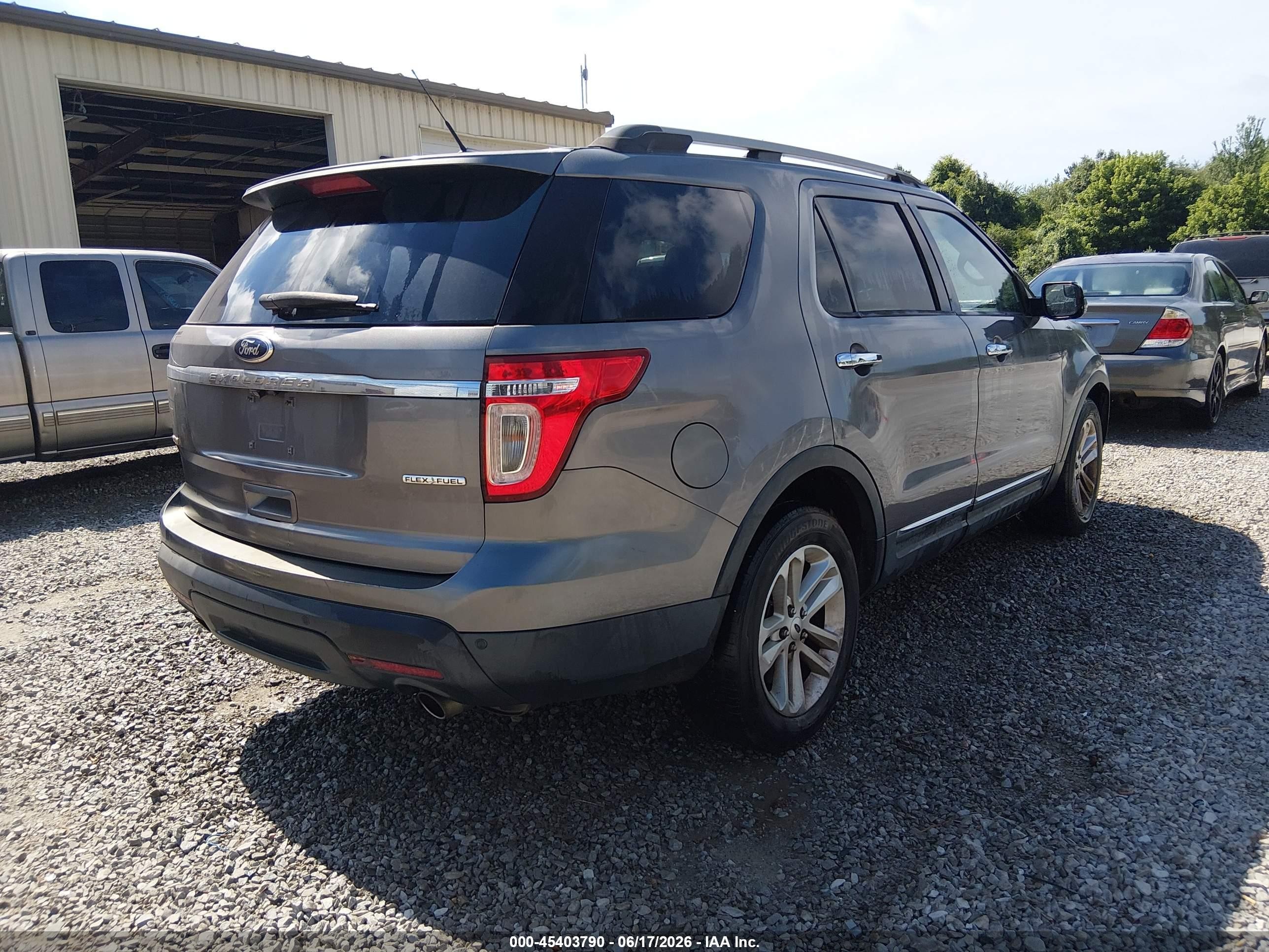 2014 Ford Explorer Xlt Gray vin: 1FM5K7D80EGA99552