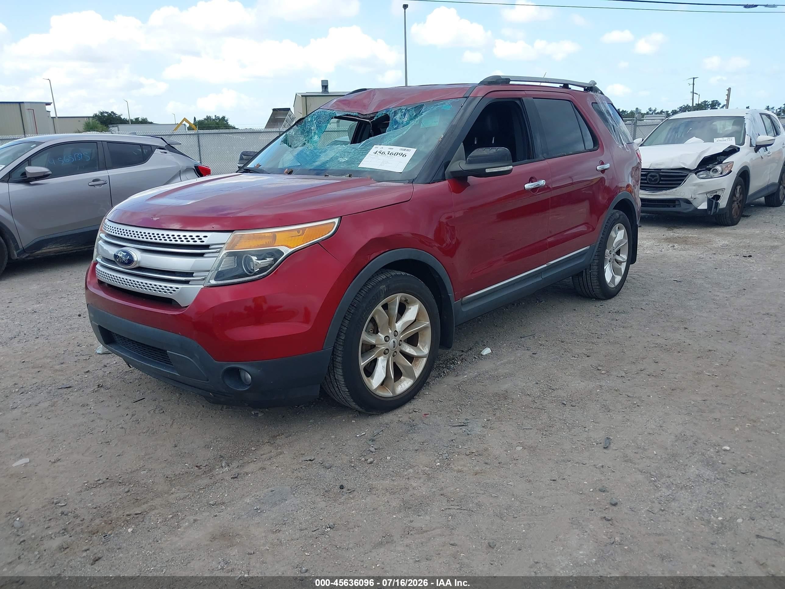 2014 Ford Explorer Xlt Red vin: 1FM5K7D80EGC33170