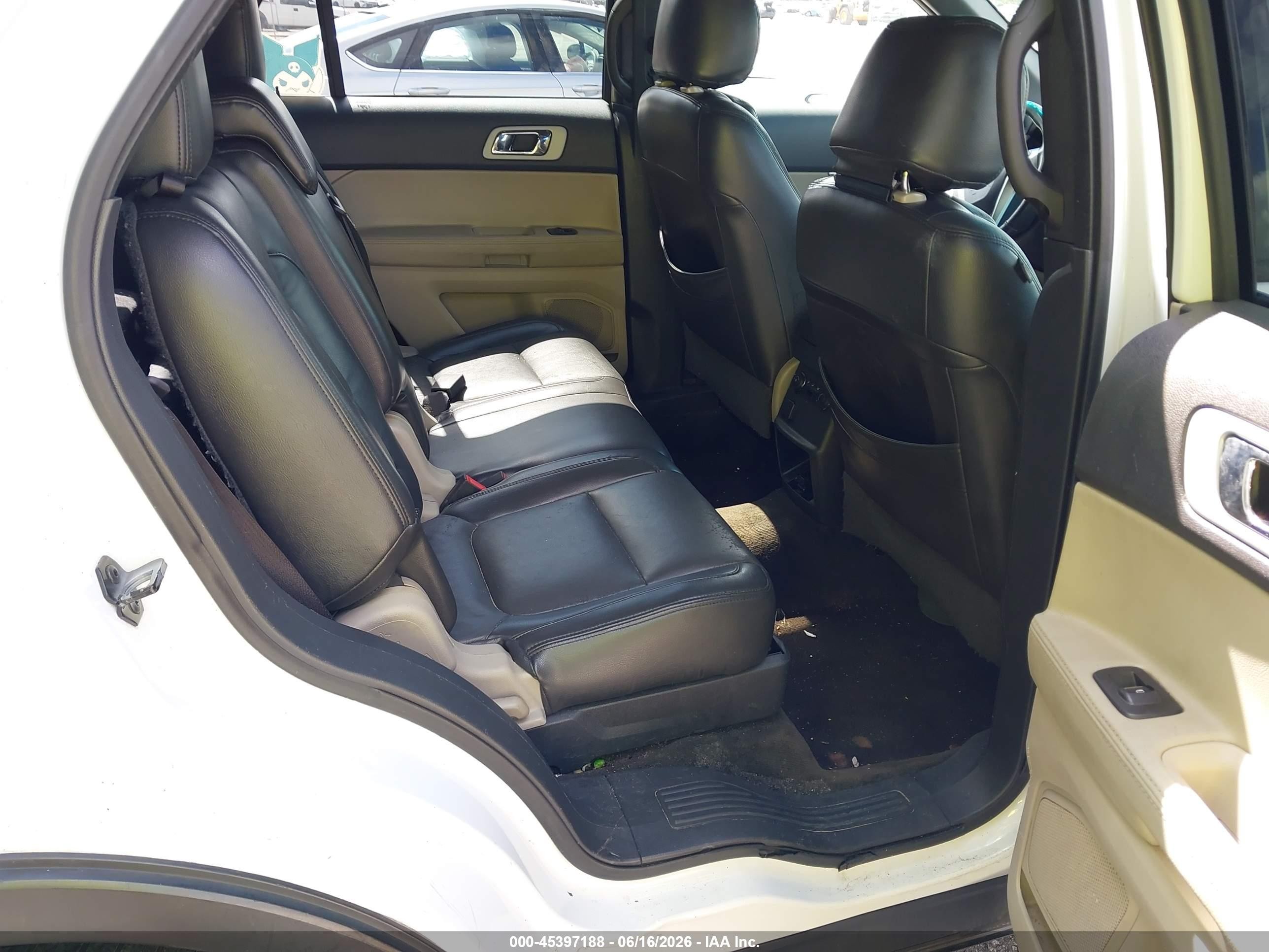 2014 Ford Explorer Xlt White vin: 1FM5K7D80EGC33198