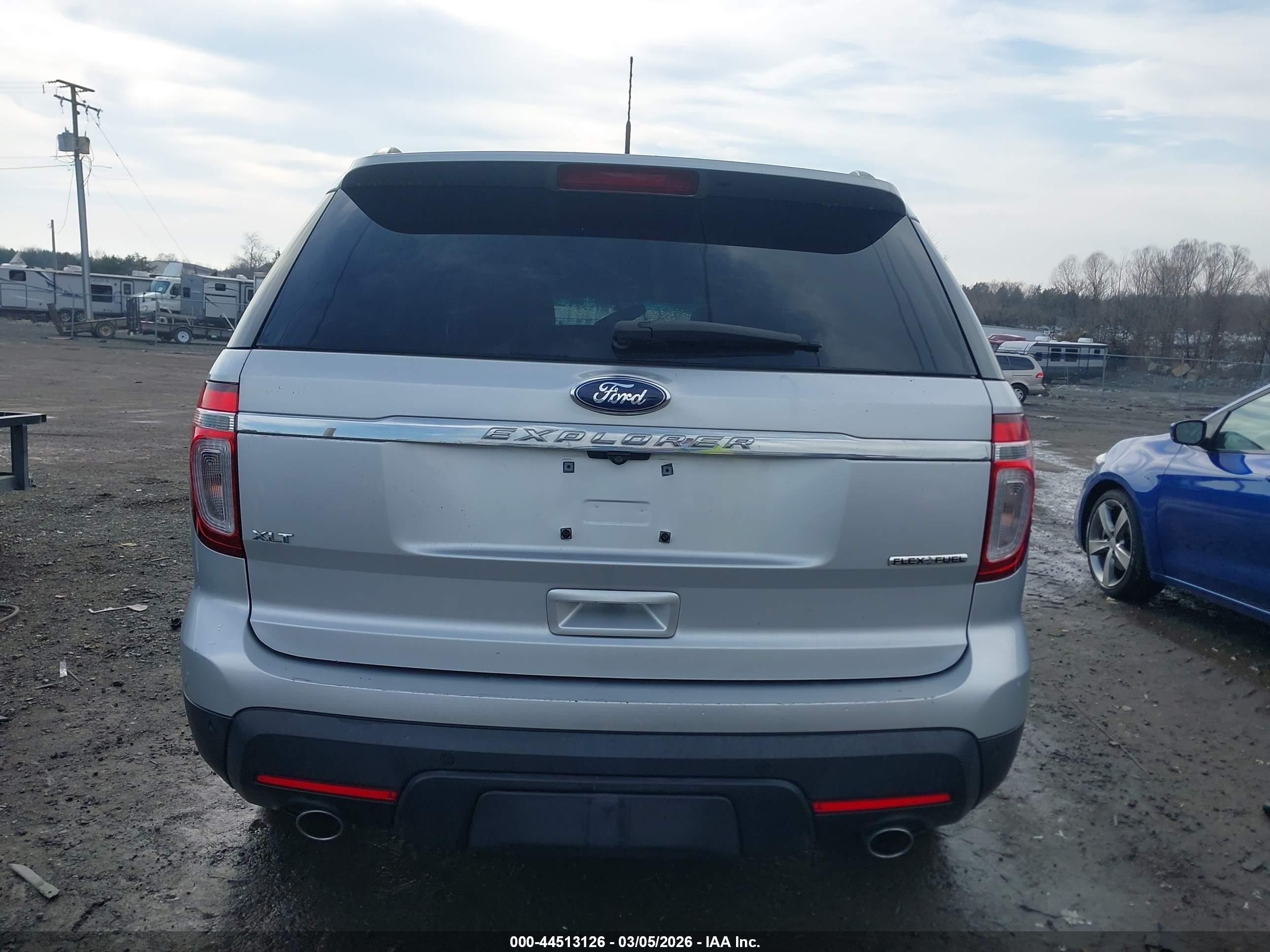 2014 Ford Explorer Xlt Серебряный vin: 1FM5K7D80EGC49451