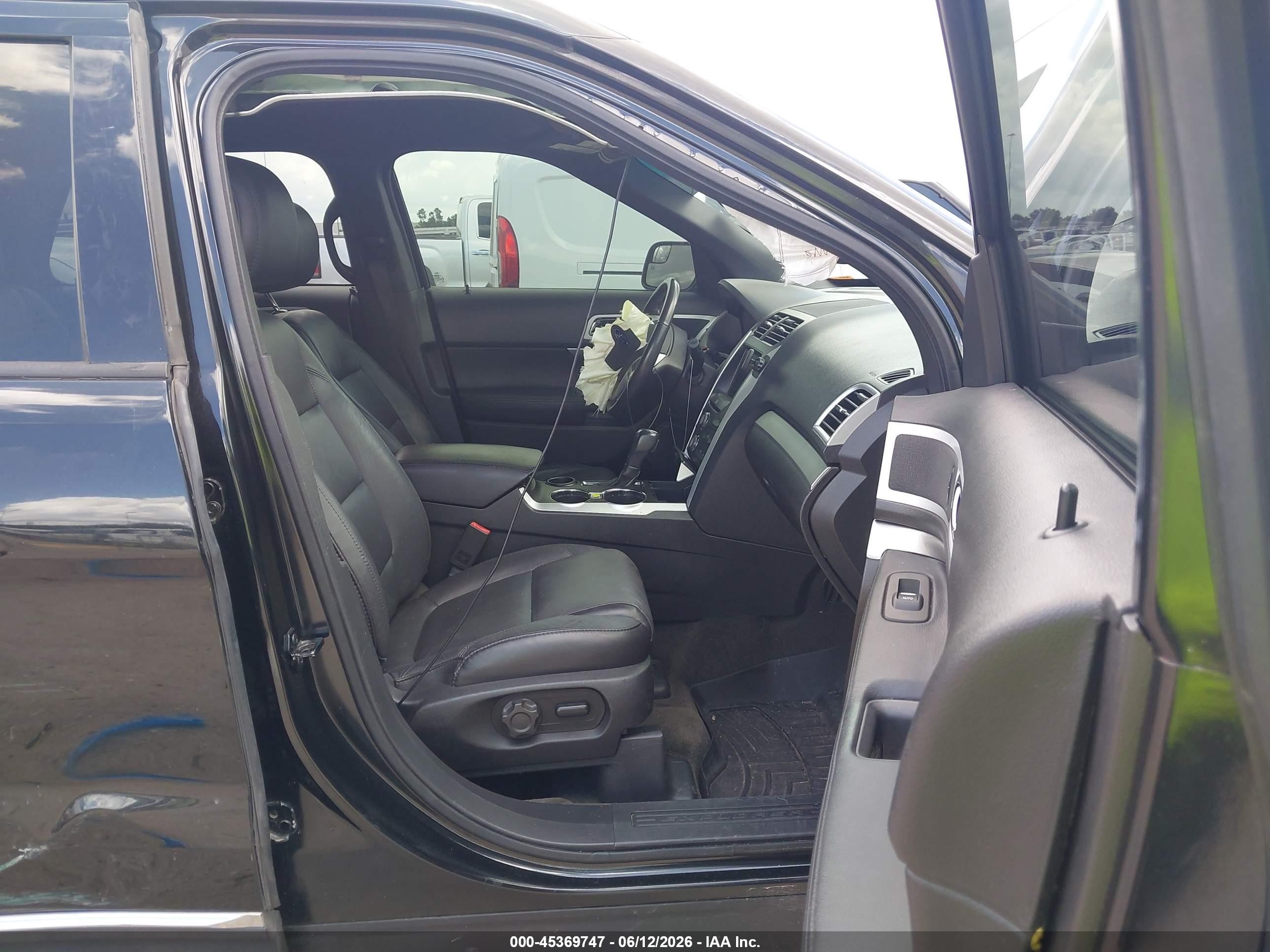 2014 Ford Explorer Xlt Black vin: 1FM5K7D80EGC57131